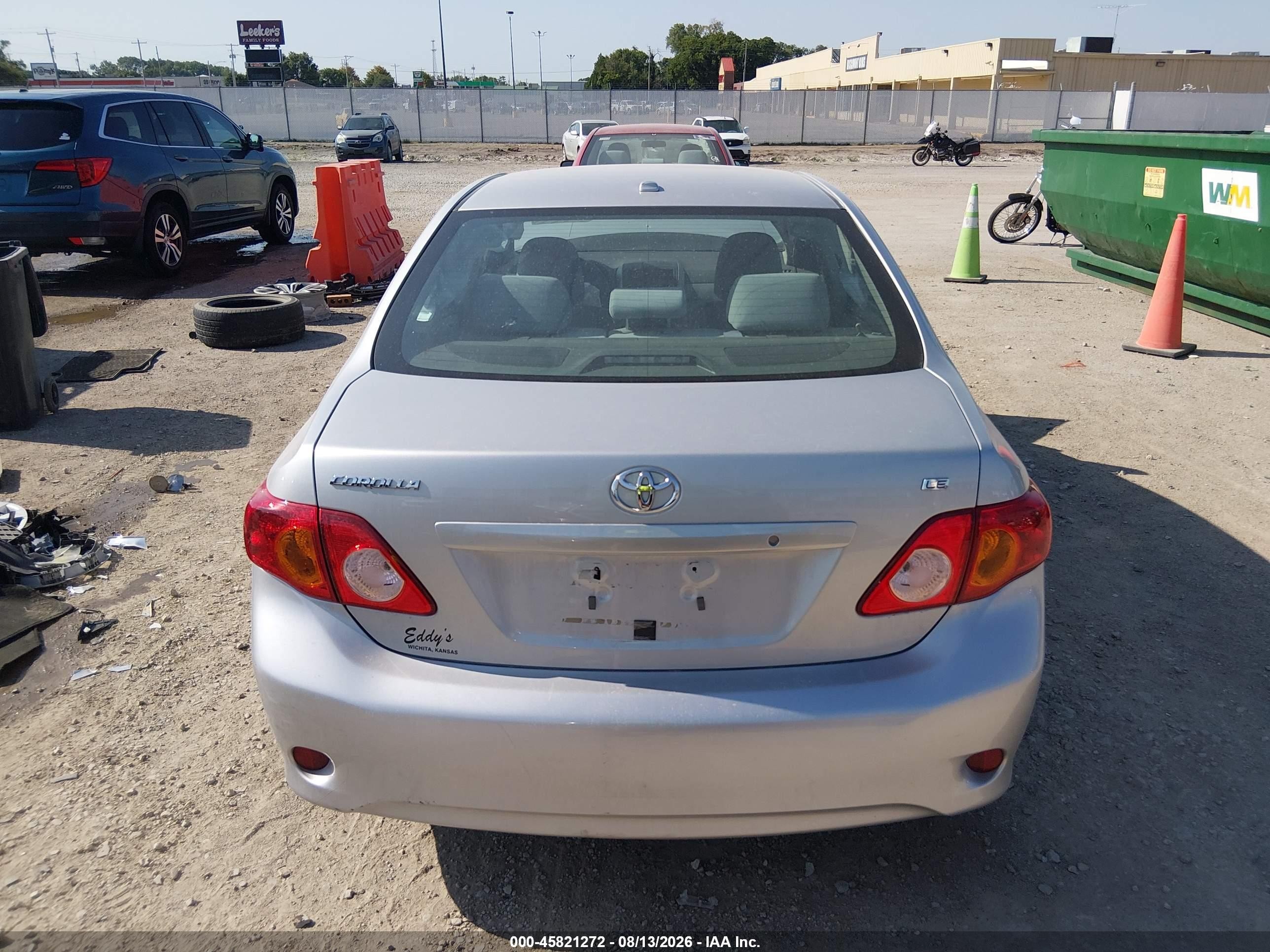 2010 Toyota Corolla Le Silver vin: 1NXBU4EE2AZ262469