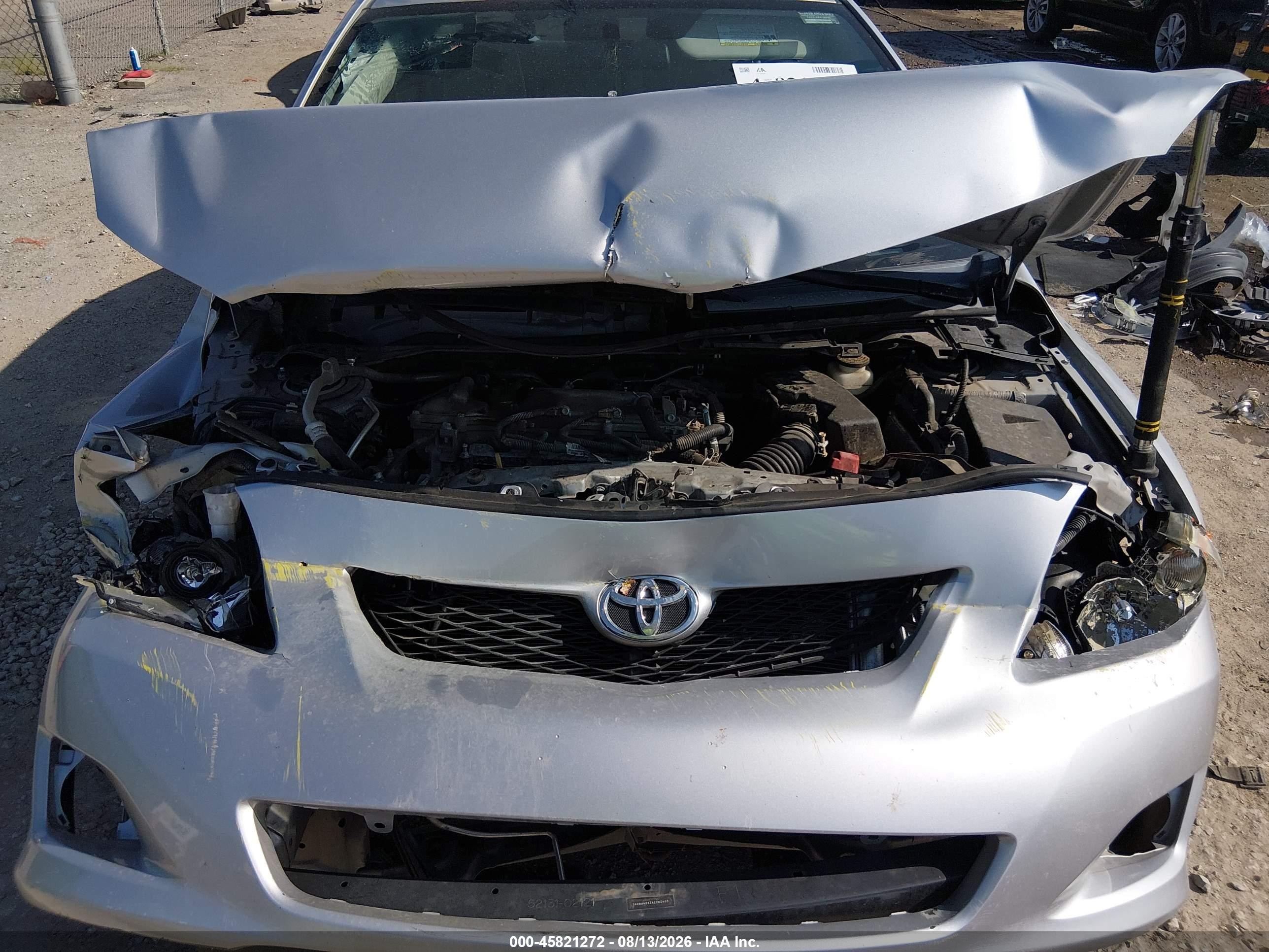 2010 Toyota Corolla Le Silver vin: 1NXBU4EE2AZ262469
