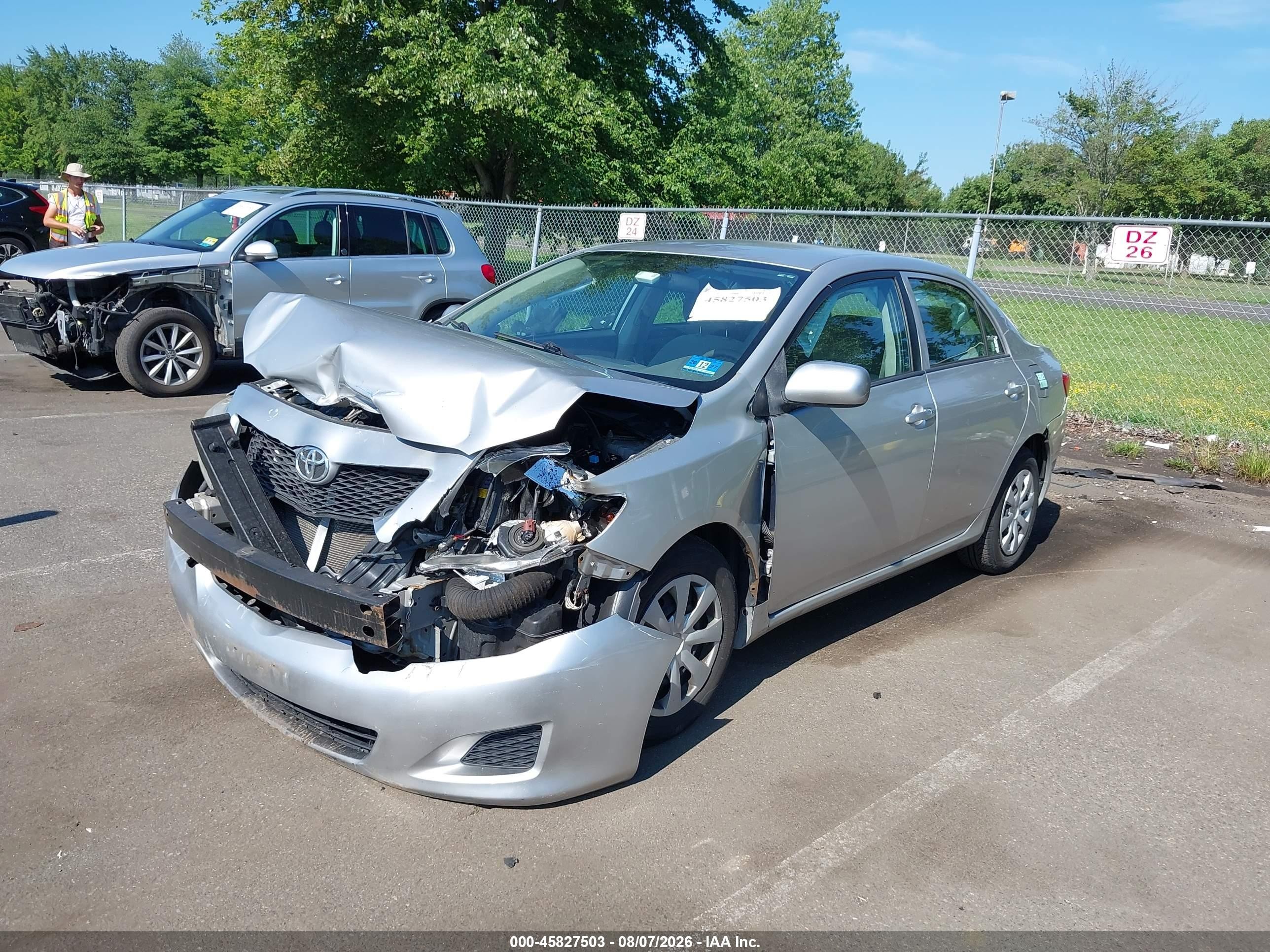 2010 Toyota Corolla Le Silver vin: 1NXBU4EE2AZ271821
