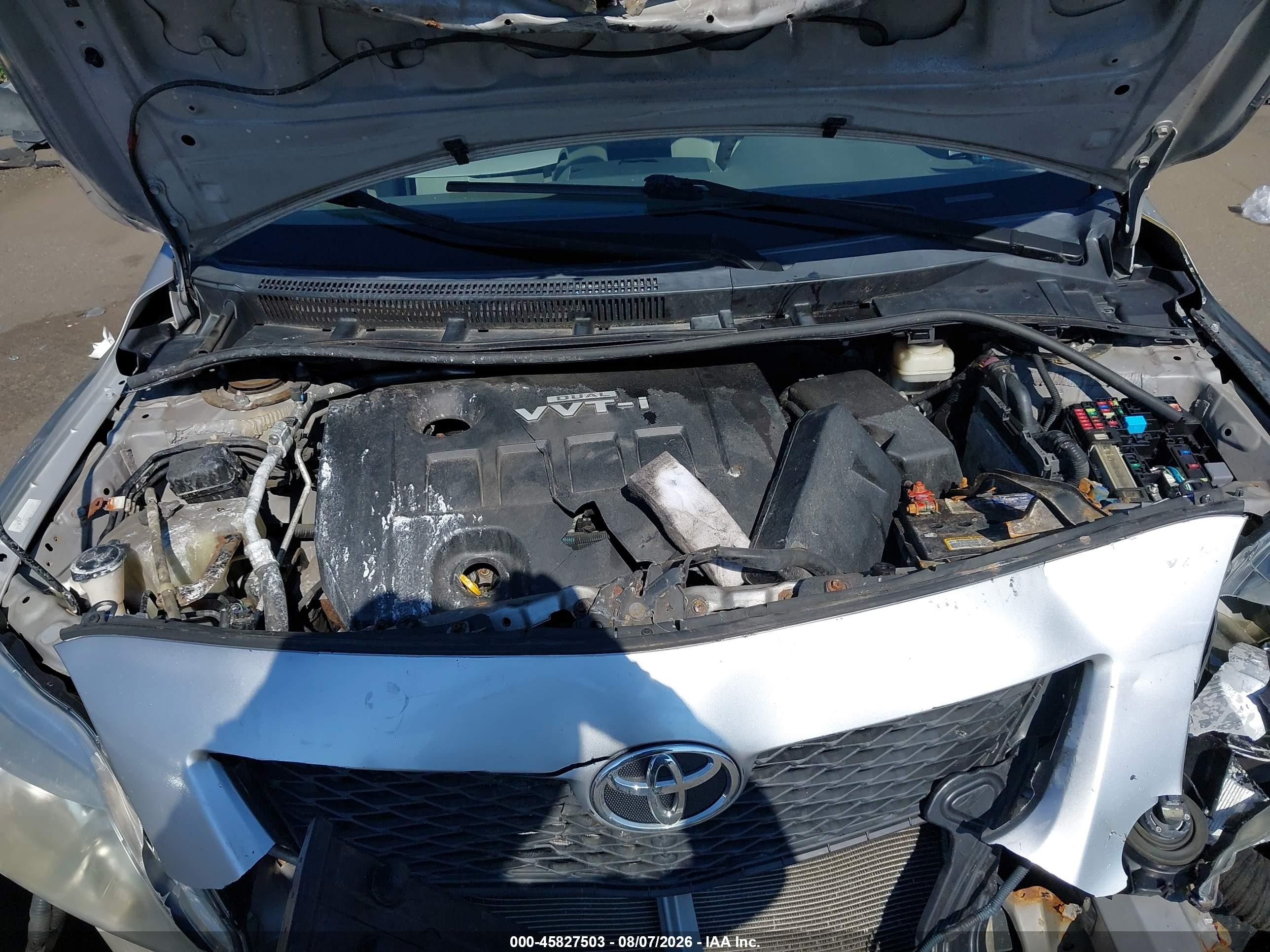 2010 Toyota Corolla Le Silver vin: 1NXBU4EE2AZ271821