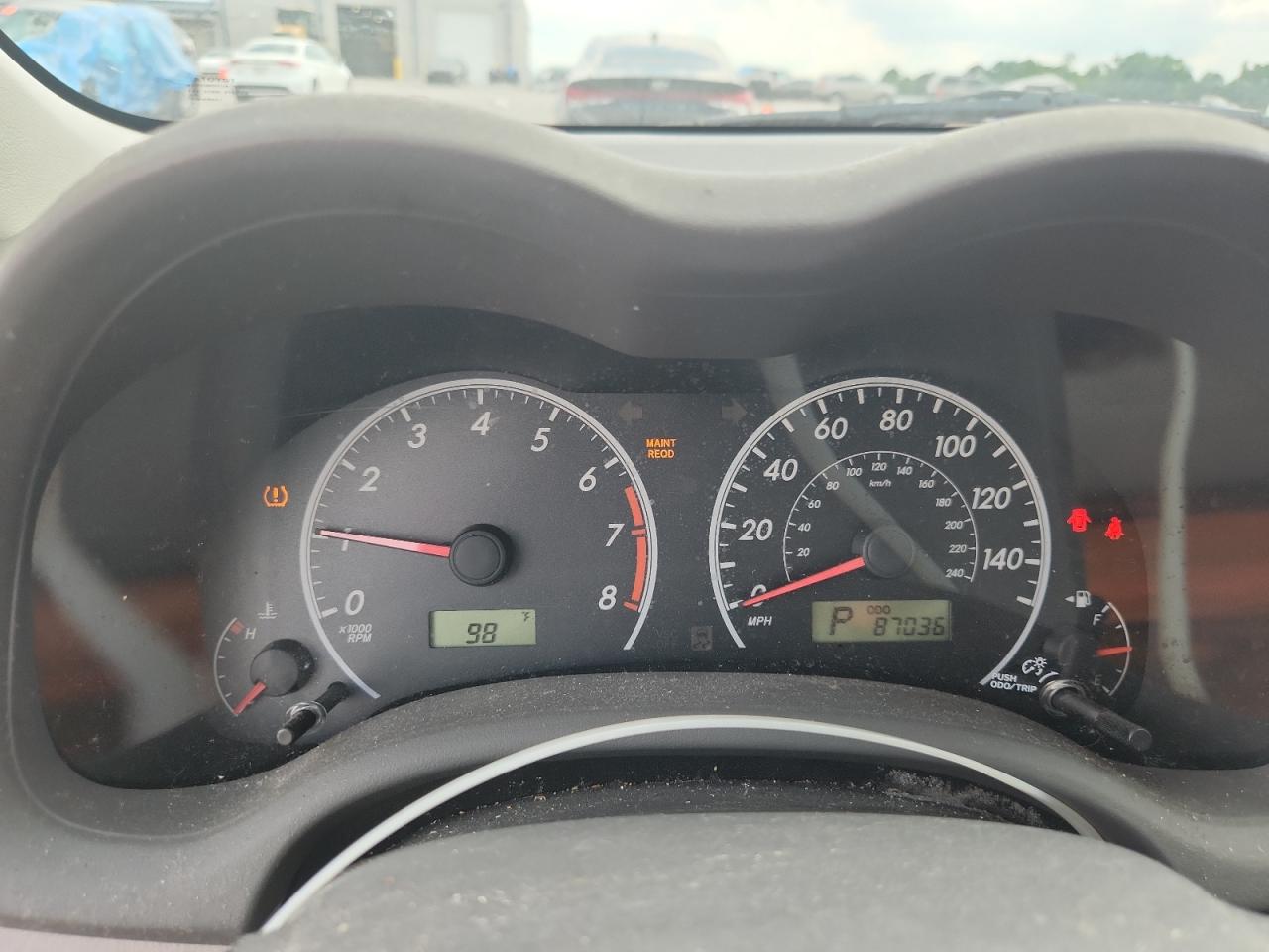 2010 Toyota Corolla Le Red vin: 1NXBU4EE2AZ272290