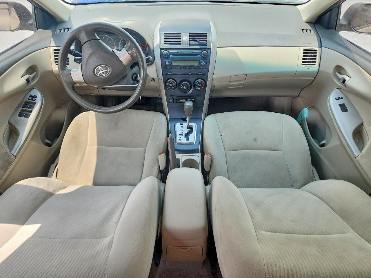2010 Toyota Corolla Le Tan vin: 1NXBU4EE2AZ276324