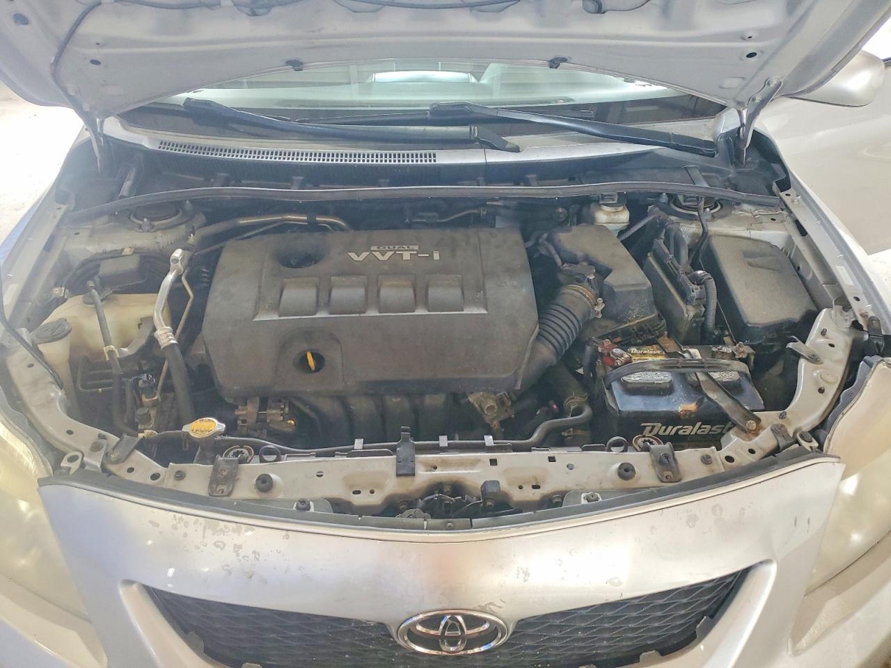 2010 Toyota Corolla Le Silver vin: 1NXBU4EE2AZ286688