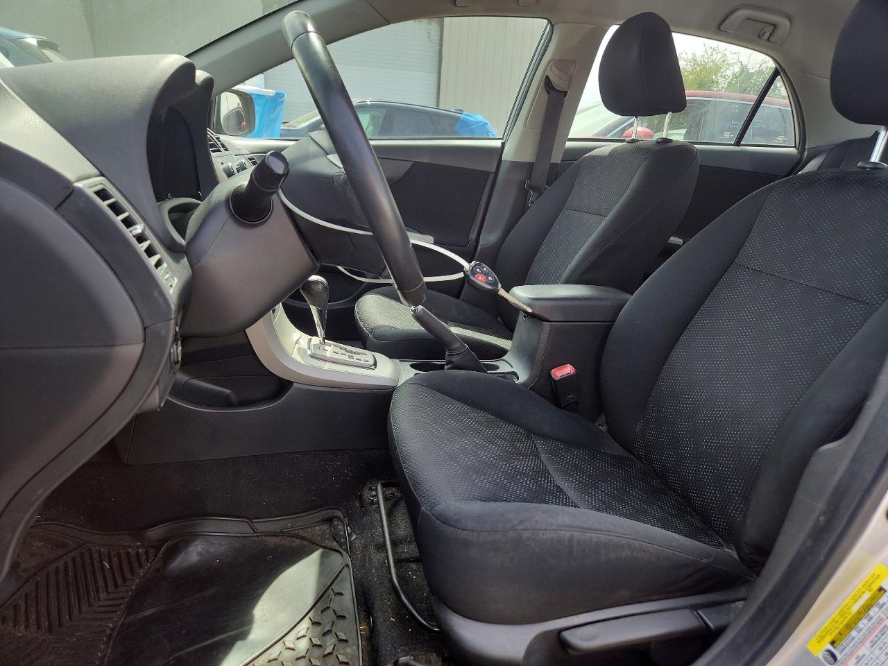 2010 Toyota Corolla S Silver vin: 1NXBU4EE2AZ292040