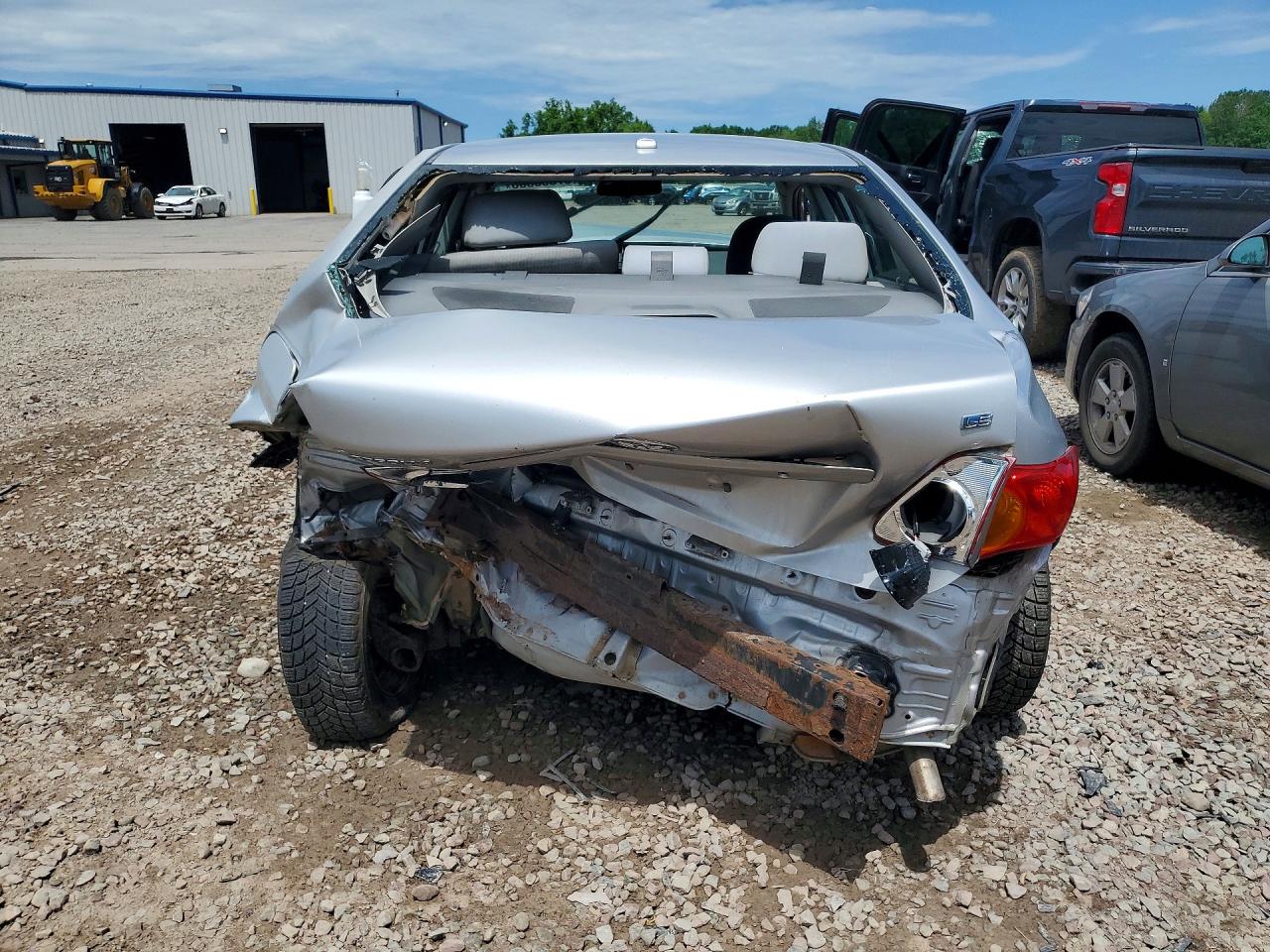 2010 Toyota Corolla Le Silver vin: 1NXBU4EE2AZ303716