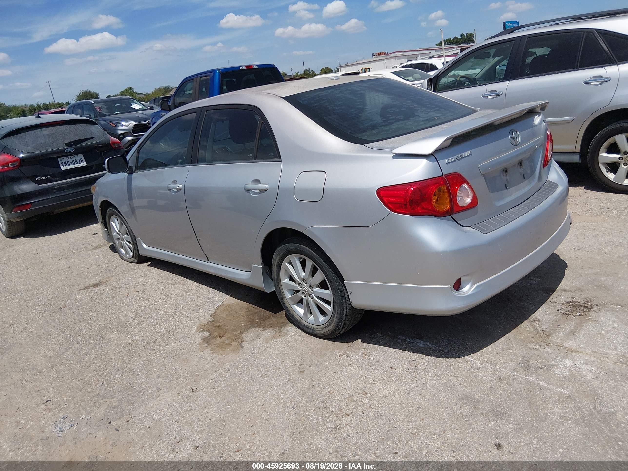 2010 Toyota Corolla S Silver vin: 1NXBU4EE2AZ312366