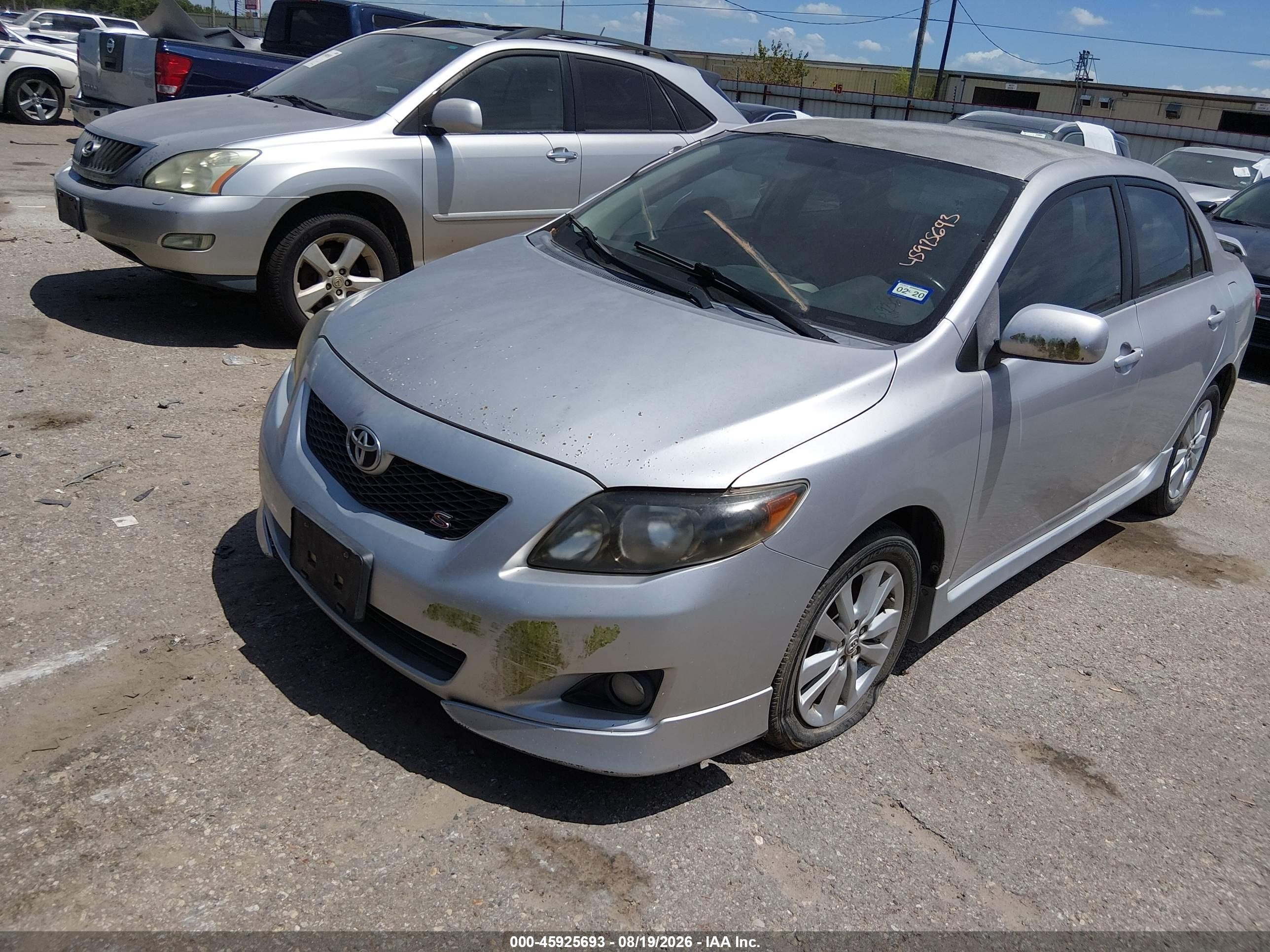 2010 Toyota Corolla S Silver vin: 1NXBU4EE2AZ312366