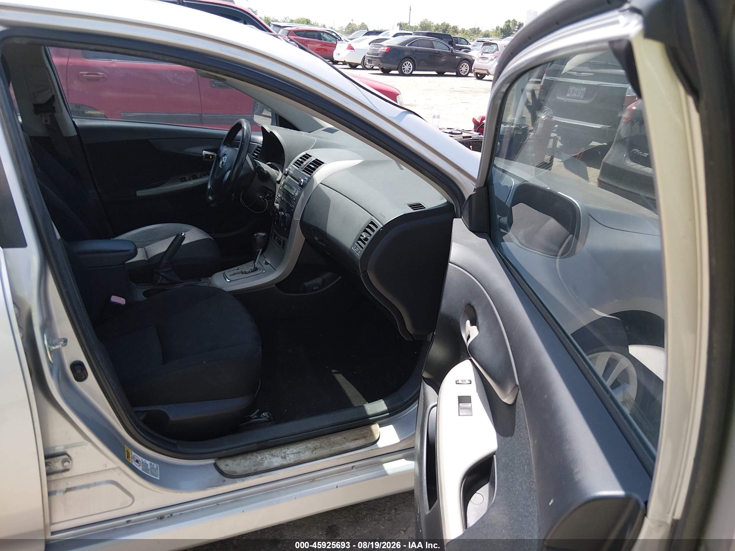 2010 Toyota Corolla S Silver vin: 1NXBU4EE2AZ312366