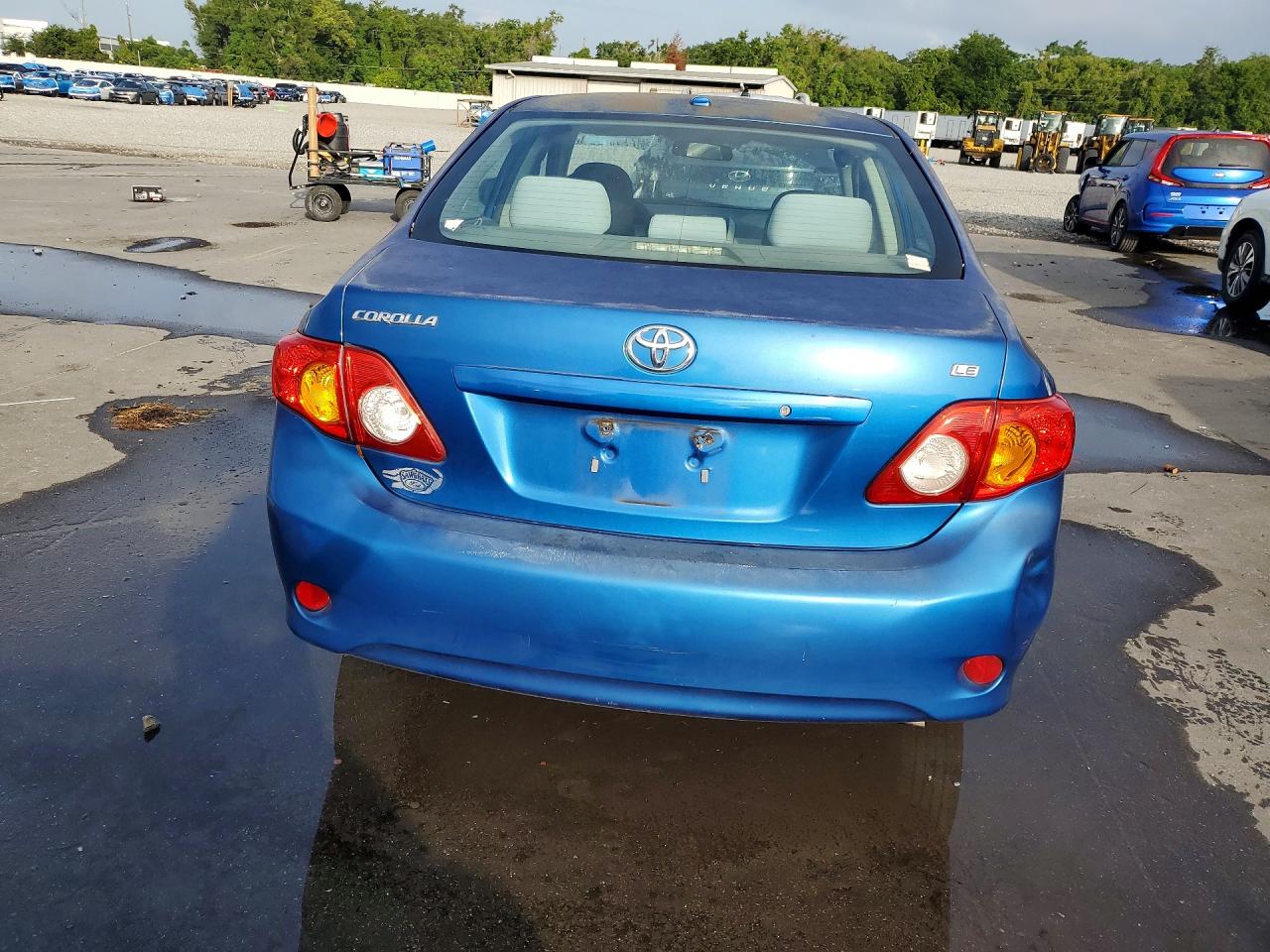 2010 Toyota Corolla Le Blue vin: 1NXBU4EE2AZ326221