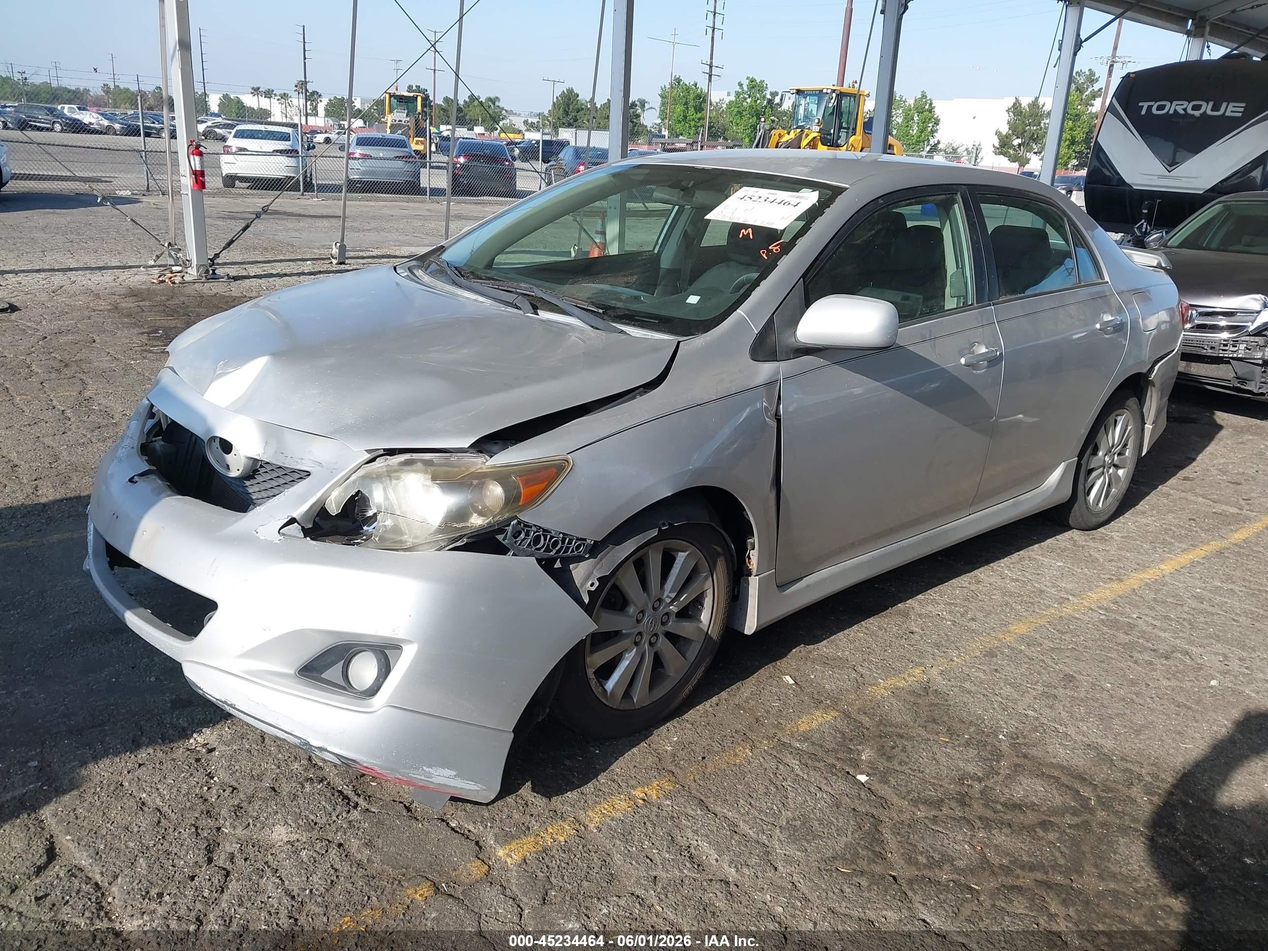 2010 Toyota Corolla S Silver vin: 1NXBU4EE2AZ330379