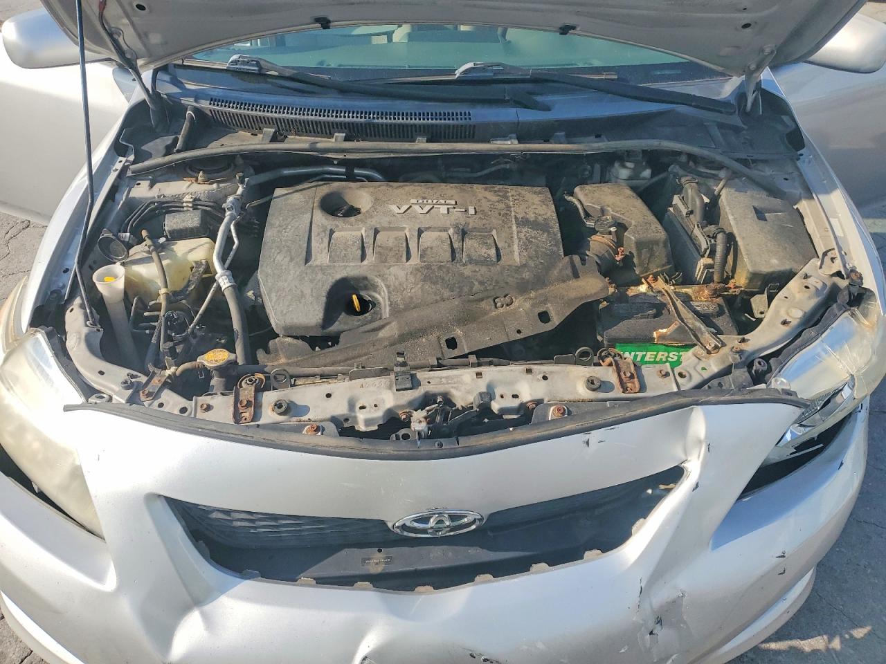 2010 Toyota Corolla Le Серебряный vin: 1NXBU4EE2AZ342404