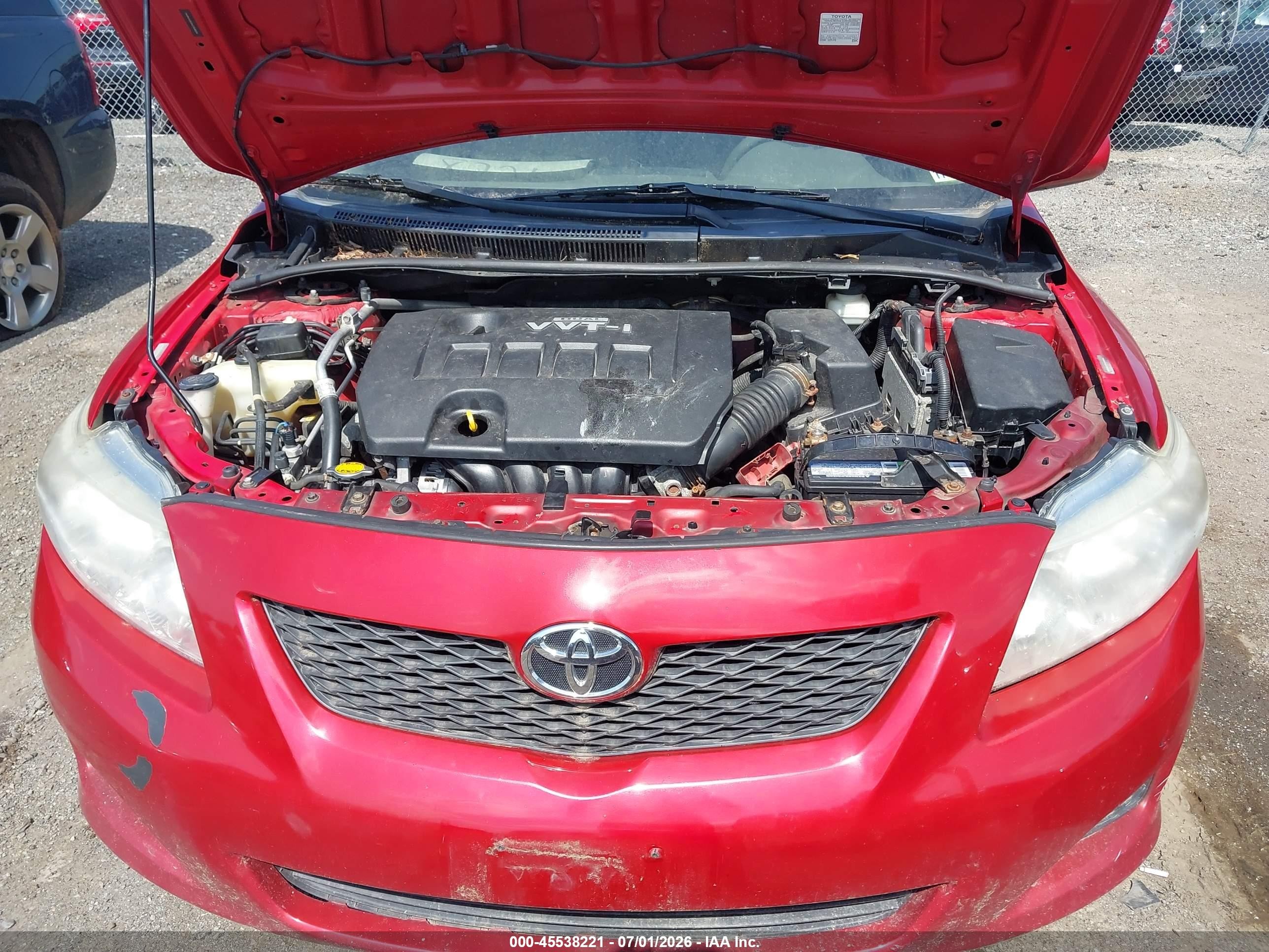 2010 Toyota Corolla Le Red vin: 1NXBU4EE2AZ348056