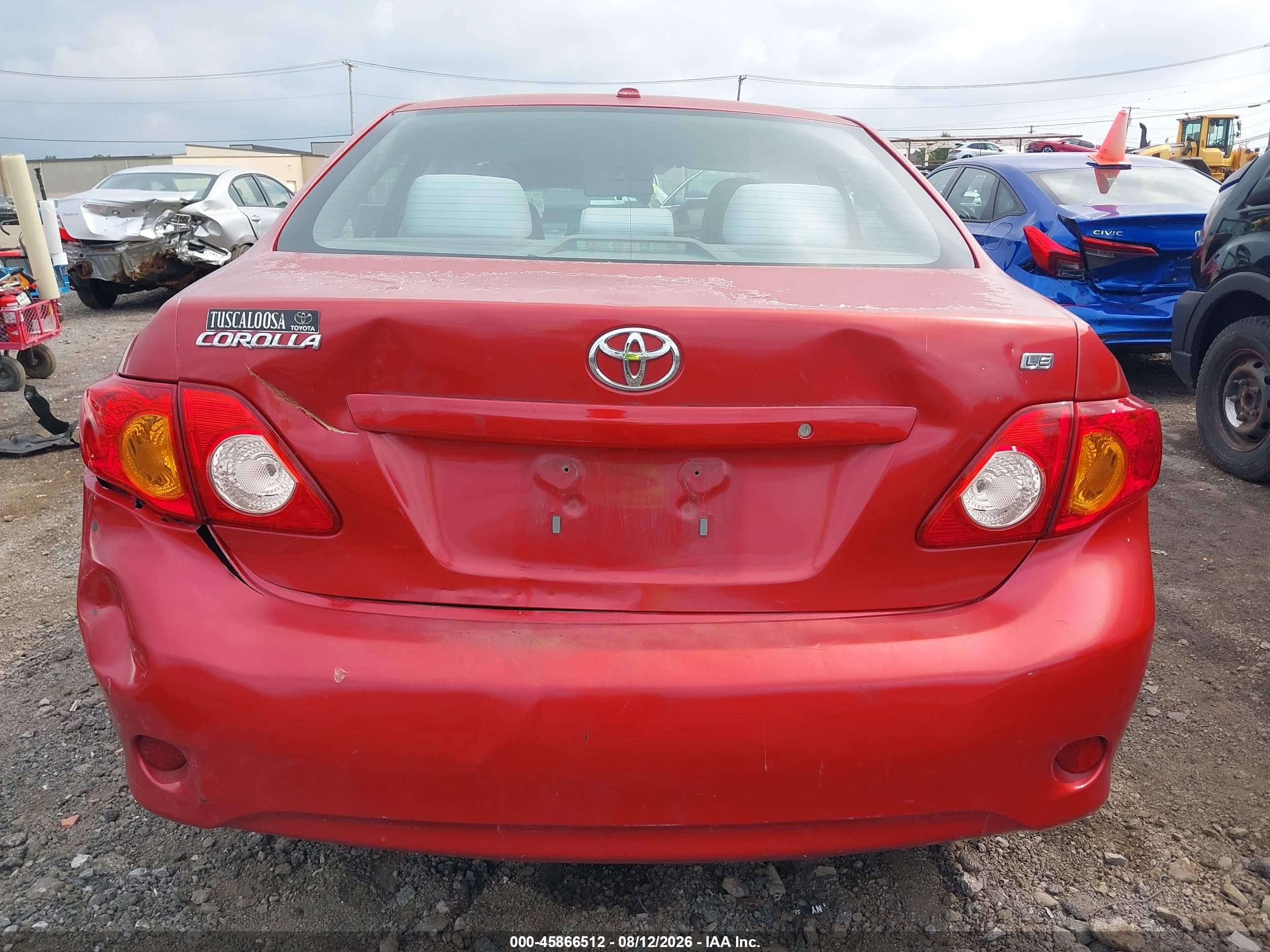 2010 Toyota Corolla Le Red vin: 1NXBU4EE2AZ348834