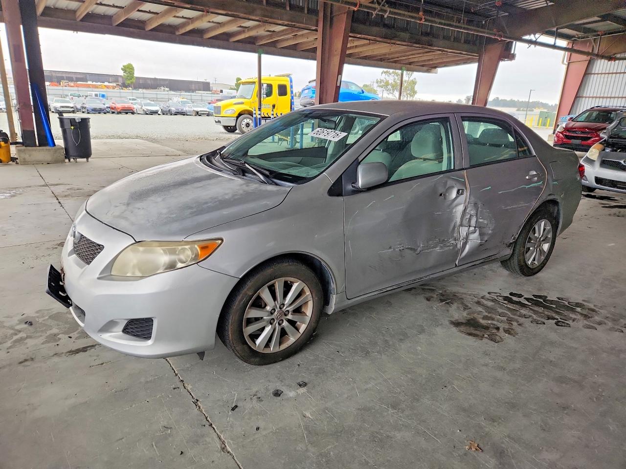 2010 Toyota Corolla Le Серебряный vin: 1NXBU4EE2AZ354326