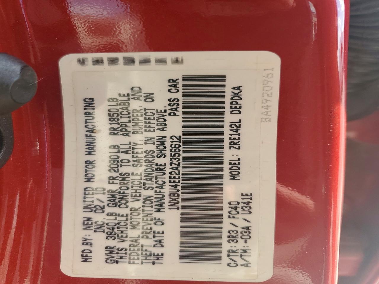 2010 Toyota Corolla Le Red vin: 1NXBU4EE2AZ356612