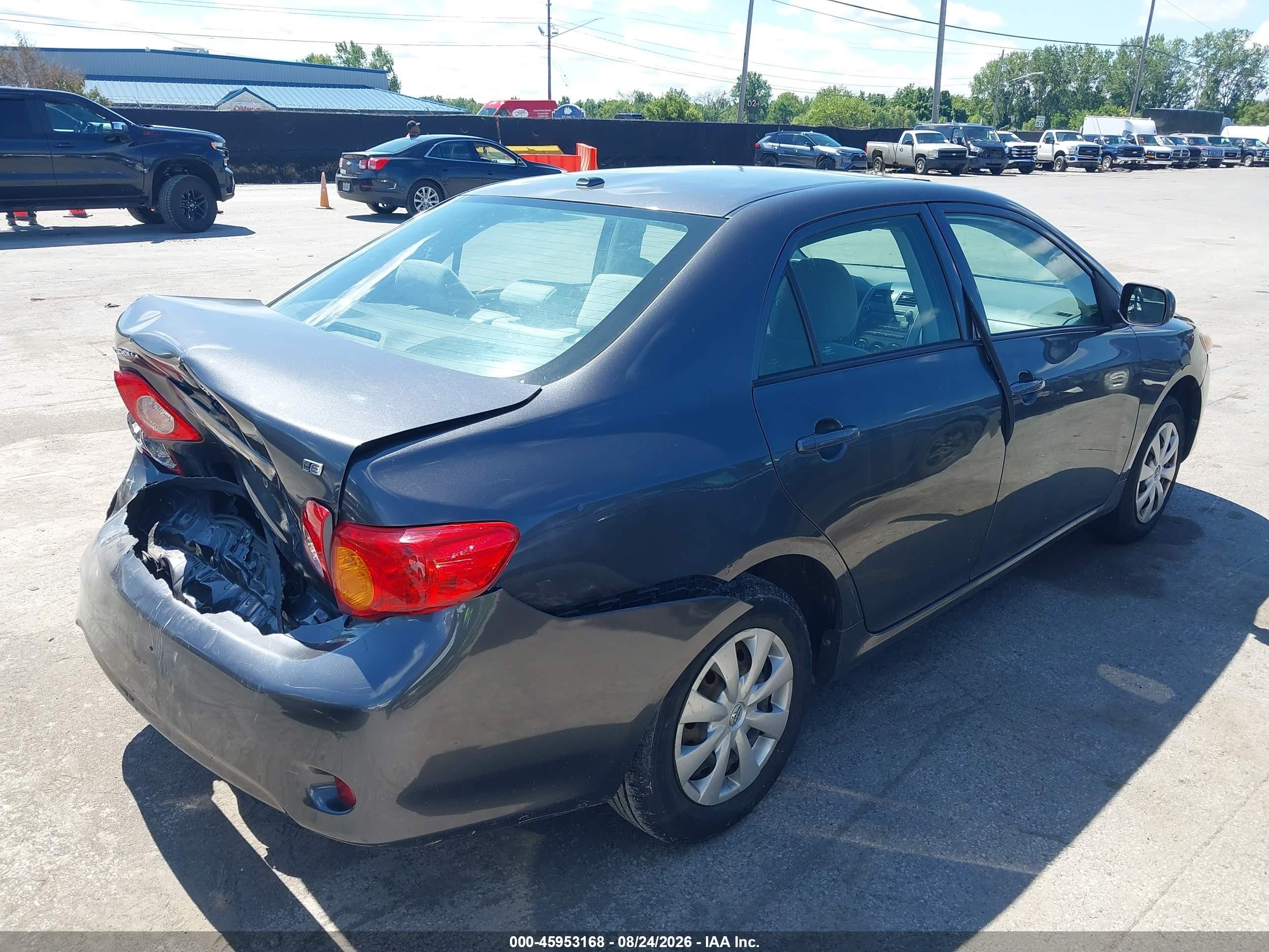 2010 Toyota Corolla Le Gray vin: 1NXBU4EE2AZ372745