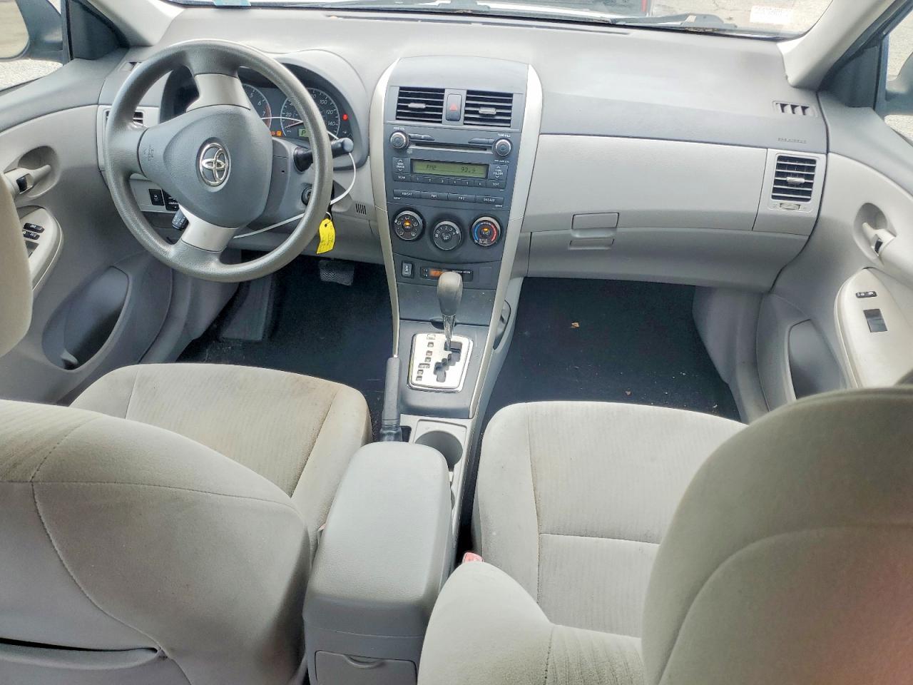 2010 Toyota Corolla Le Черный vin: 1NXBU4EE2AZ379078