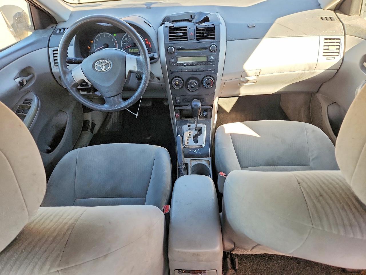 2010 Toyota Corolla Le Black vin: 1NXBU4EE3AZ167564