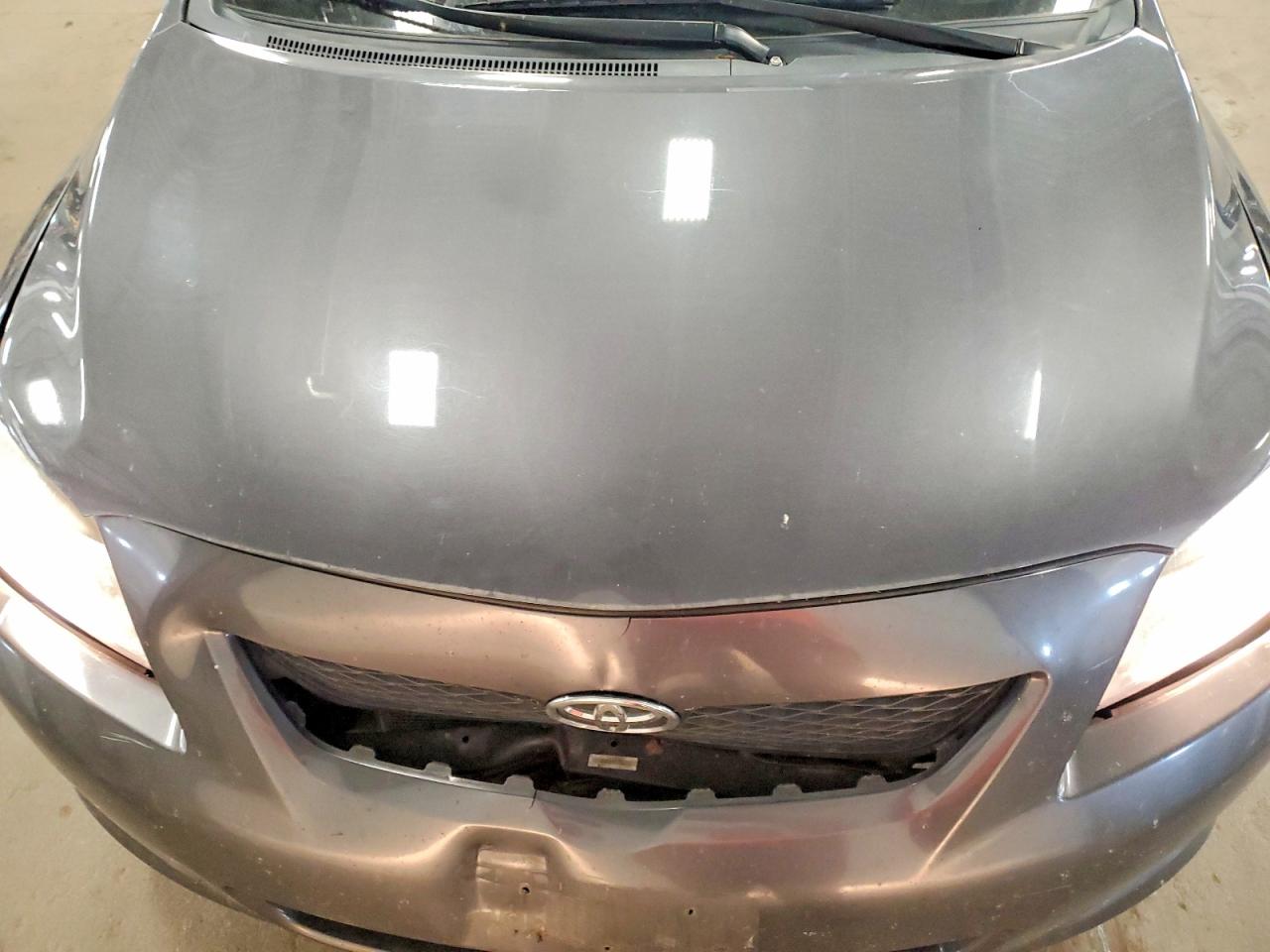 2010 Toyota Corolla Le Gray vin: 1NXBU4EE3AZ178418