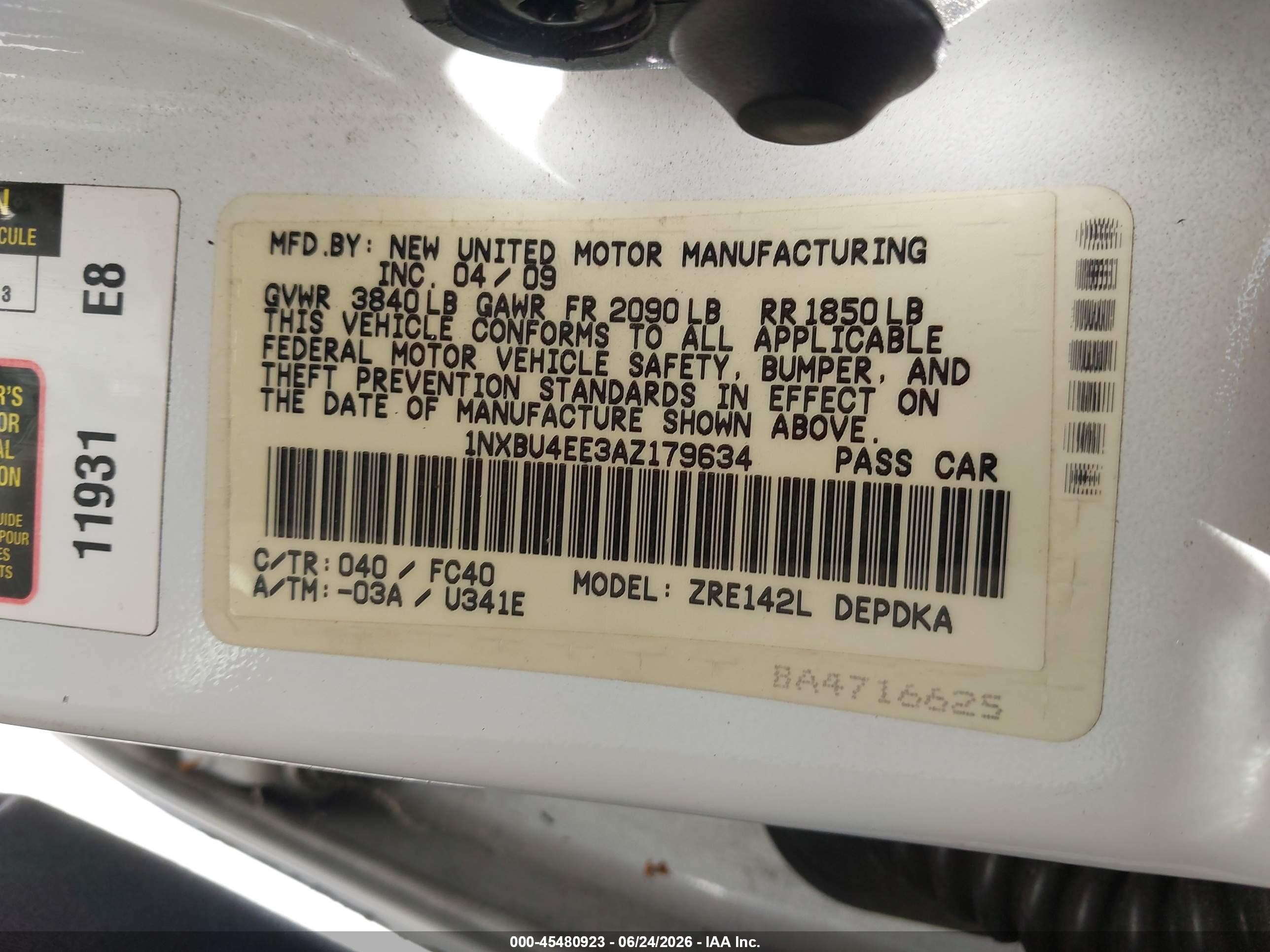 2010 Toyota Corolla Le White vin: 1NXBU4EE3AZ179634