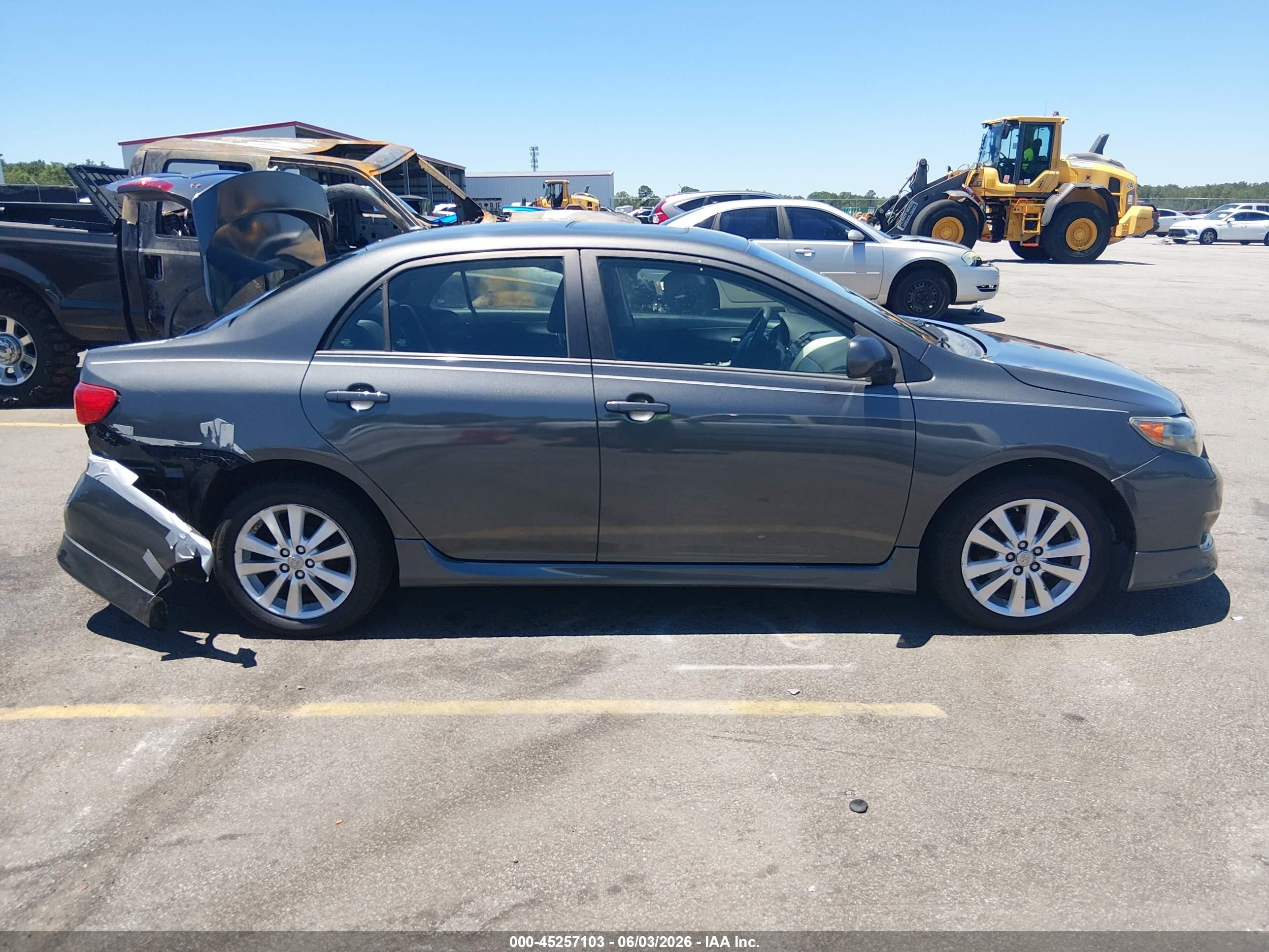 2010 Toyota Corolla S/le/xle Gray vin: 1NXBU4EE3AZ185613