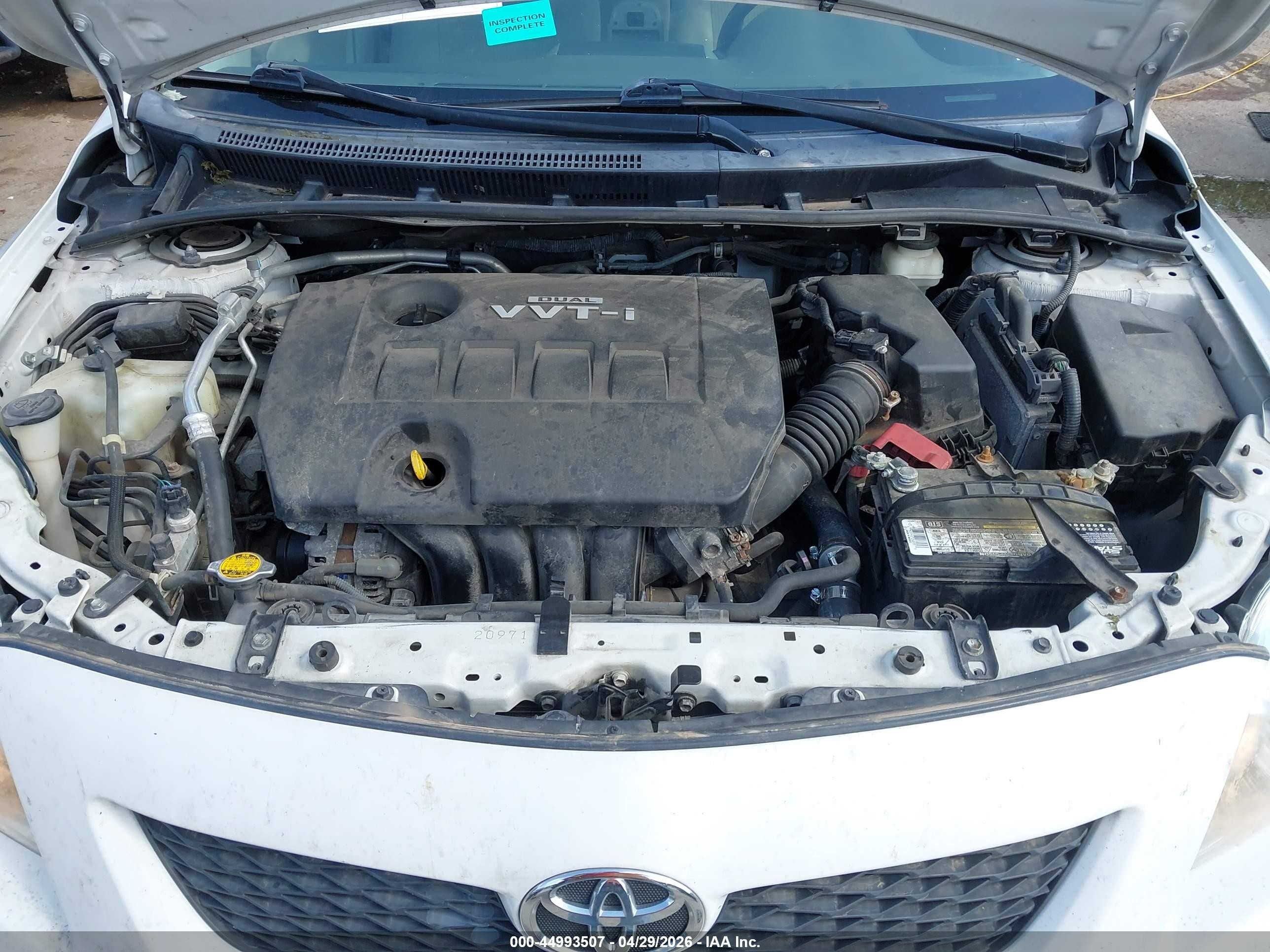 2010 Toyota Corolla Le White vin: 1NXBU4EE3AZ186597