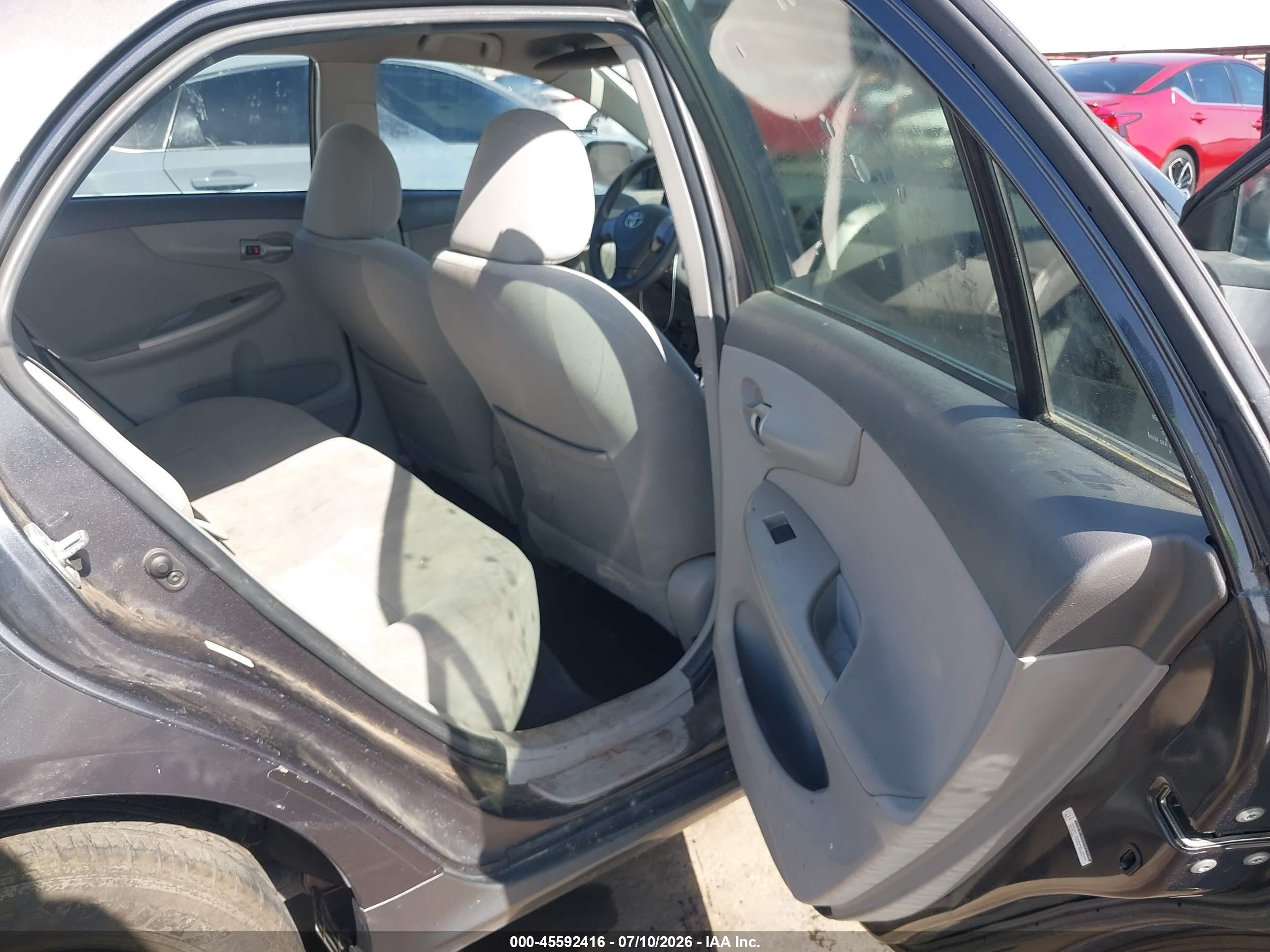 2010 Toyota Corolla Le Серый vin: 1NXBU4EE3AZ204855