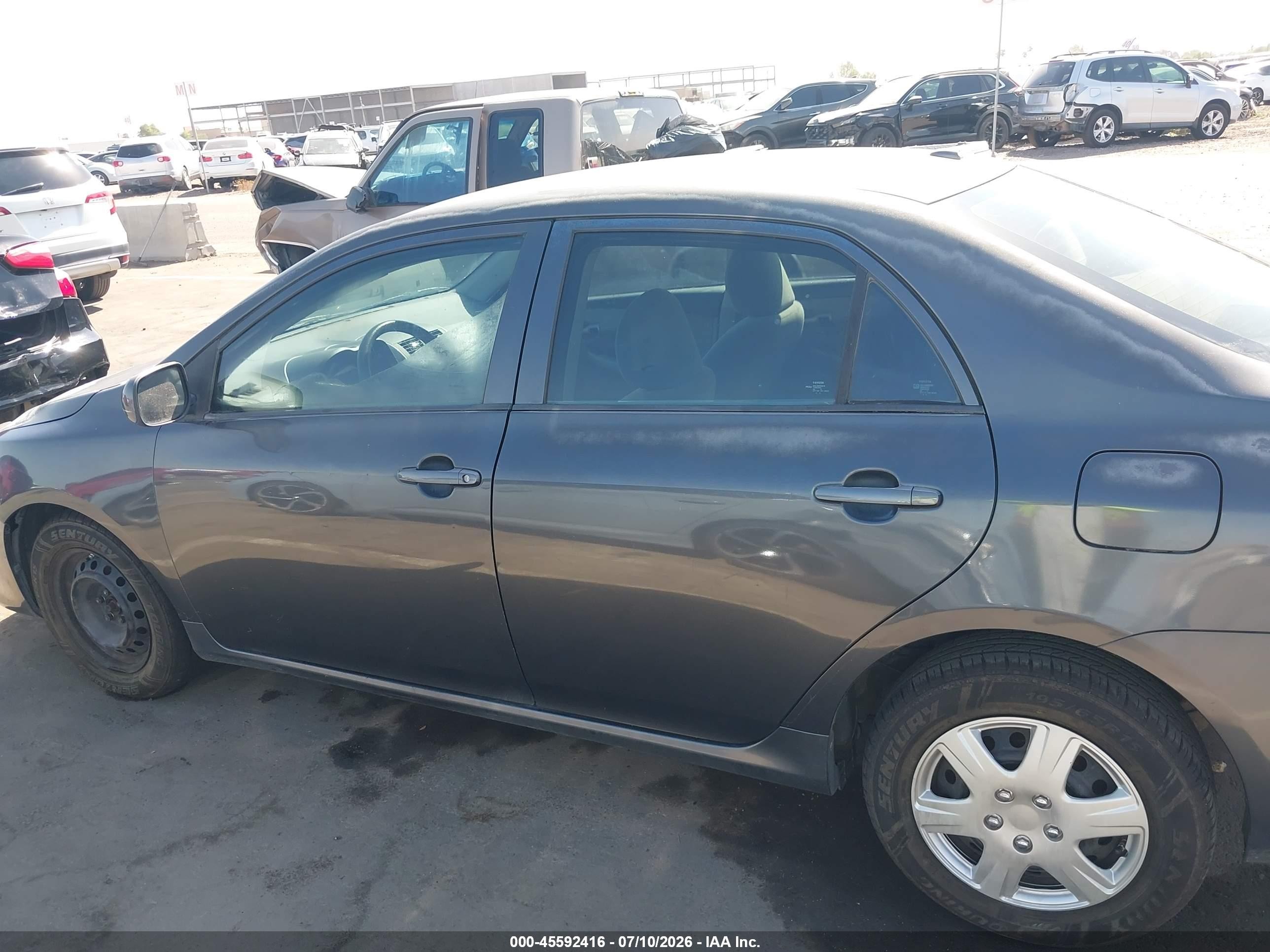 2010 Toyota Corolla Le Серый vin: 1NXBU4EE3AZ204855
