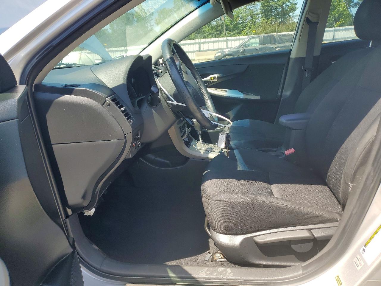 2010 Toyota Corolla S Silver vin: 1NXBU4EE3AZ205357