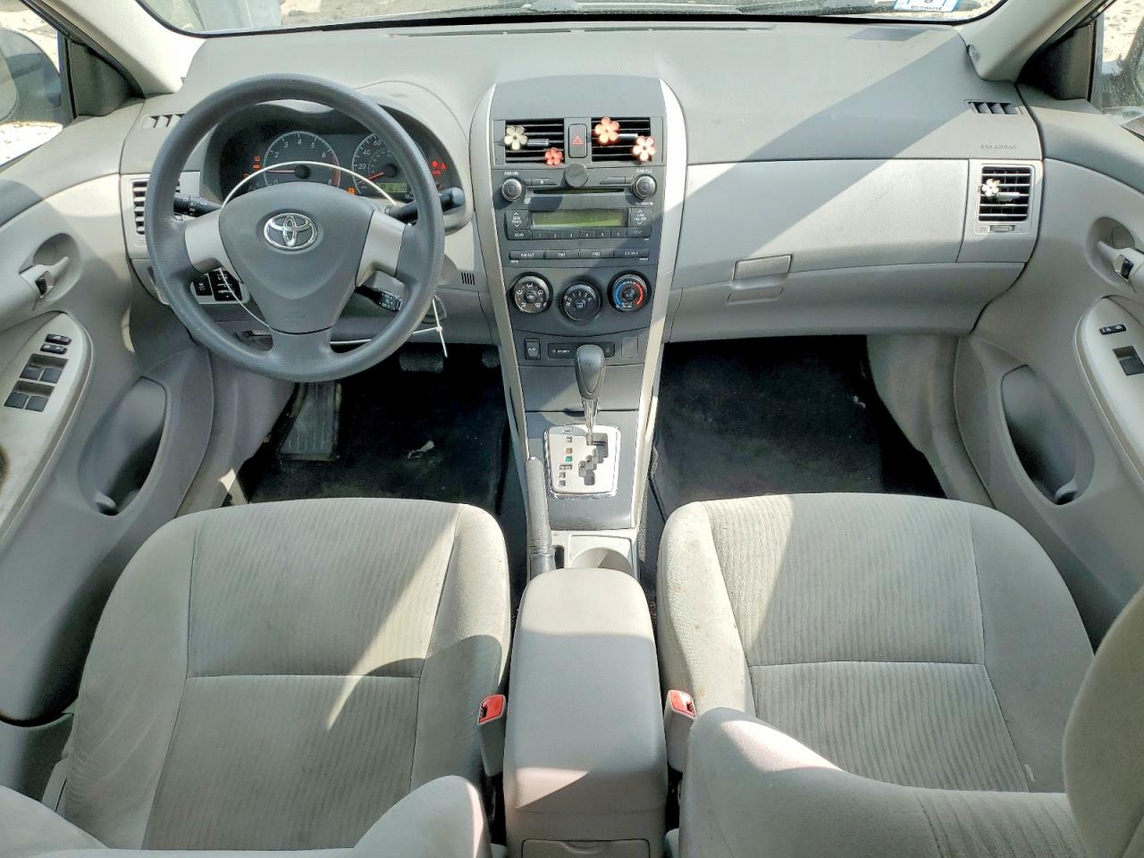 2010 Toyota Corolla Le Gray vin: 1NXBU4EE3AZ209215