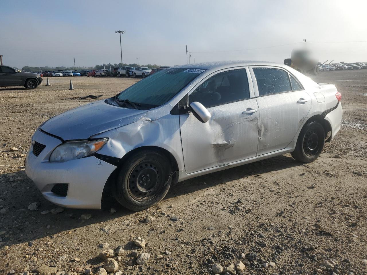 2010 Toyota Corolla Base Silver vin: 1NXBU4EE3AZ215399