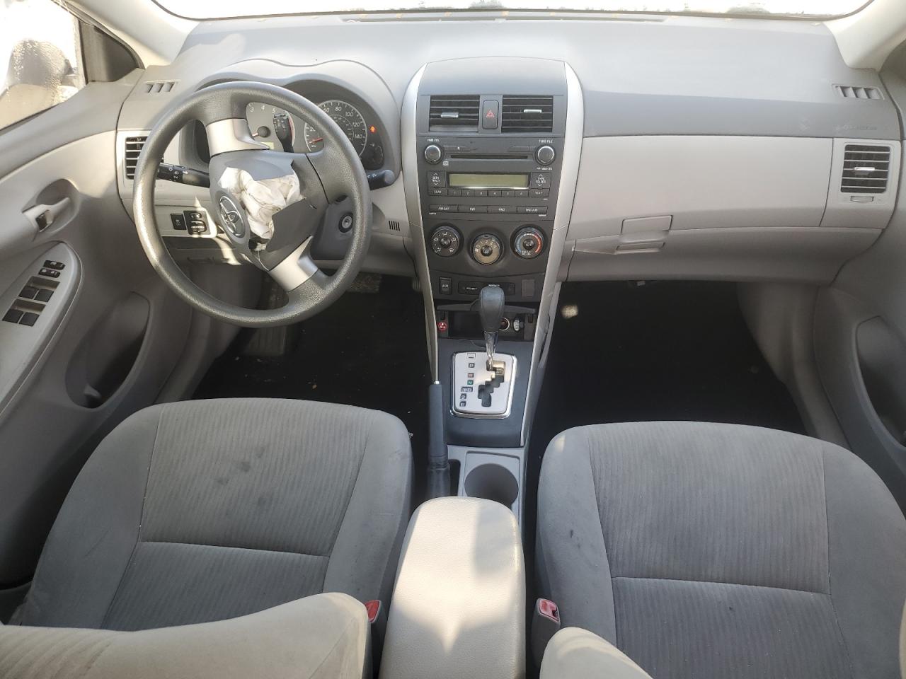 2010 Toyota Corolla Base Silver vin: 1NXBU4EE3AZ215399