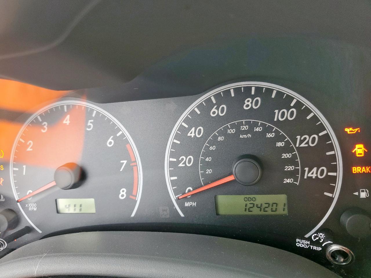 2010 Toyota Corolla Base Silver vin: 1NXBU4EE3AZ215399
