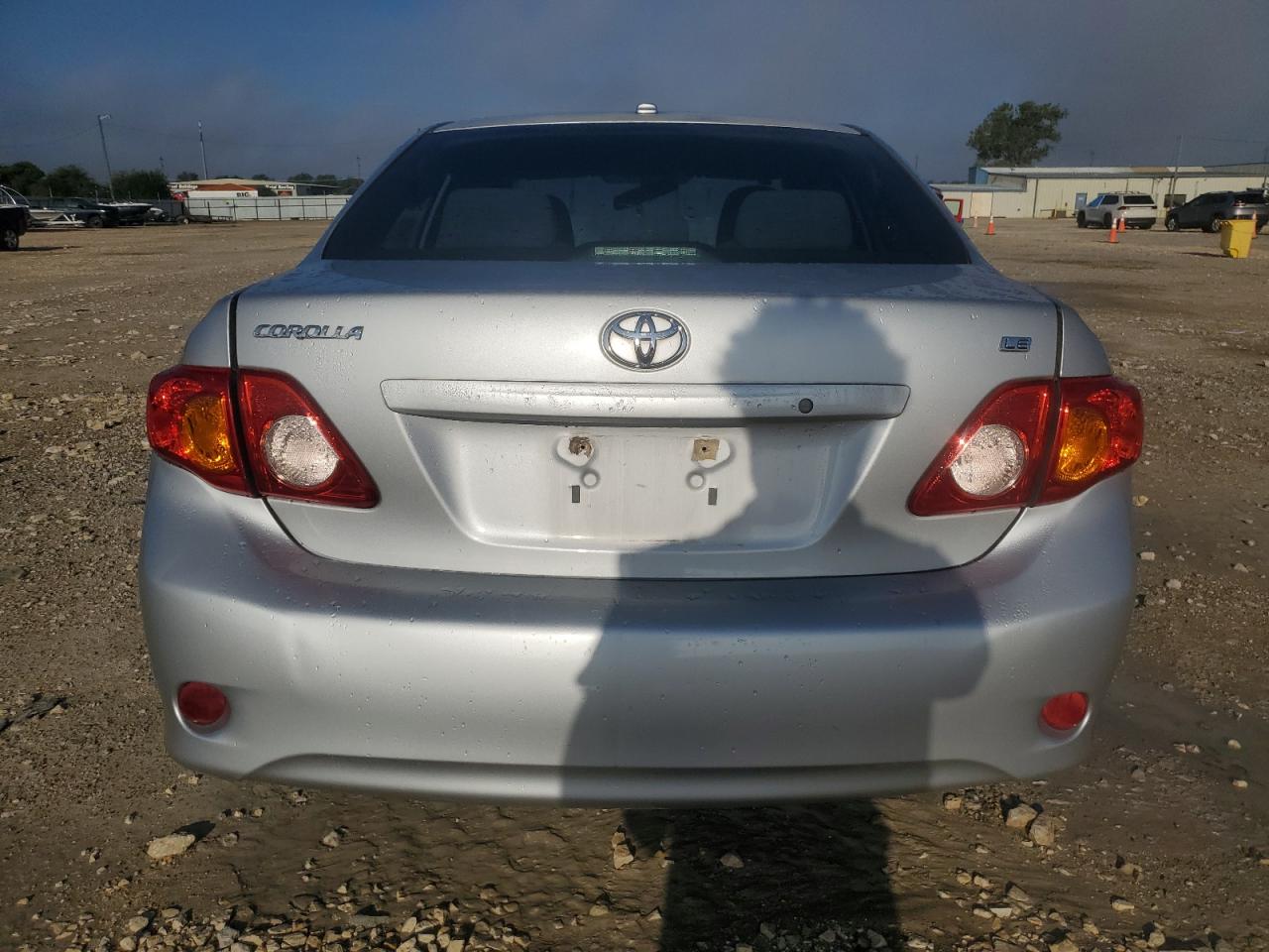 2010 Toyota Corolla Base Silver vin: 1NXBU4EE3AZ215399