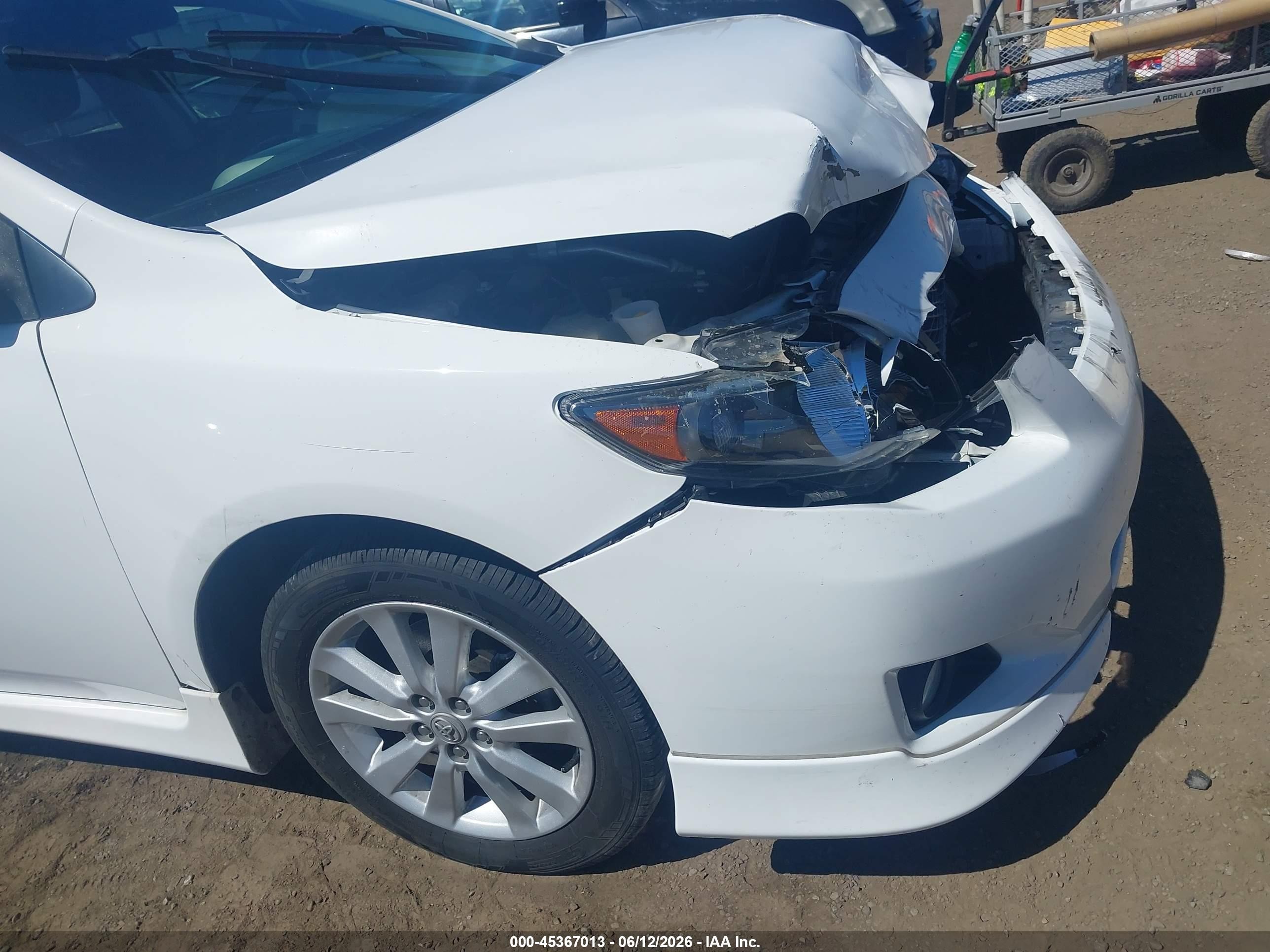 2010 Toyota Corolla S White vin: 1NXBU4EE3AZ217816