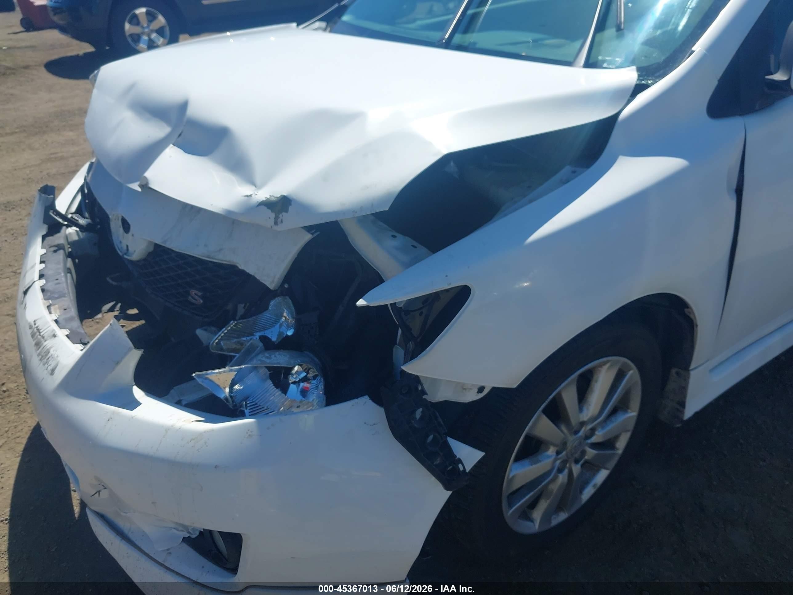 2010 Toyota Corolla S White vin: 1NXBU4EE3AZ217816