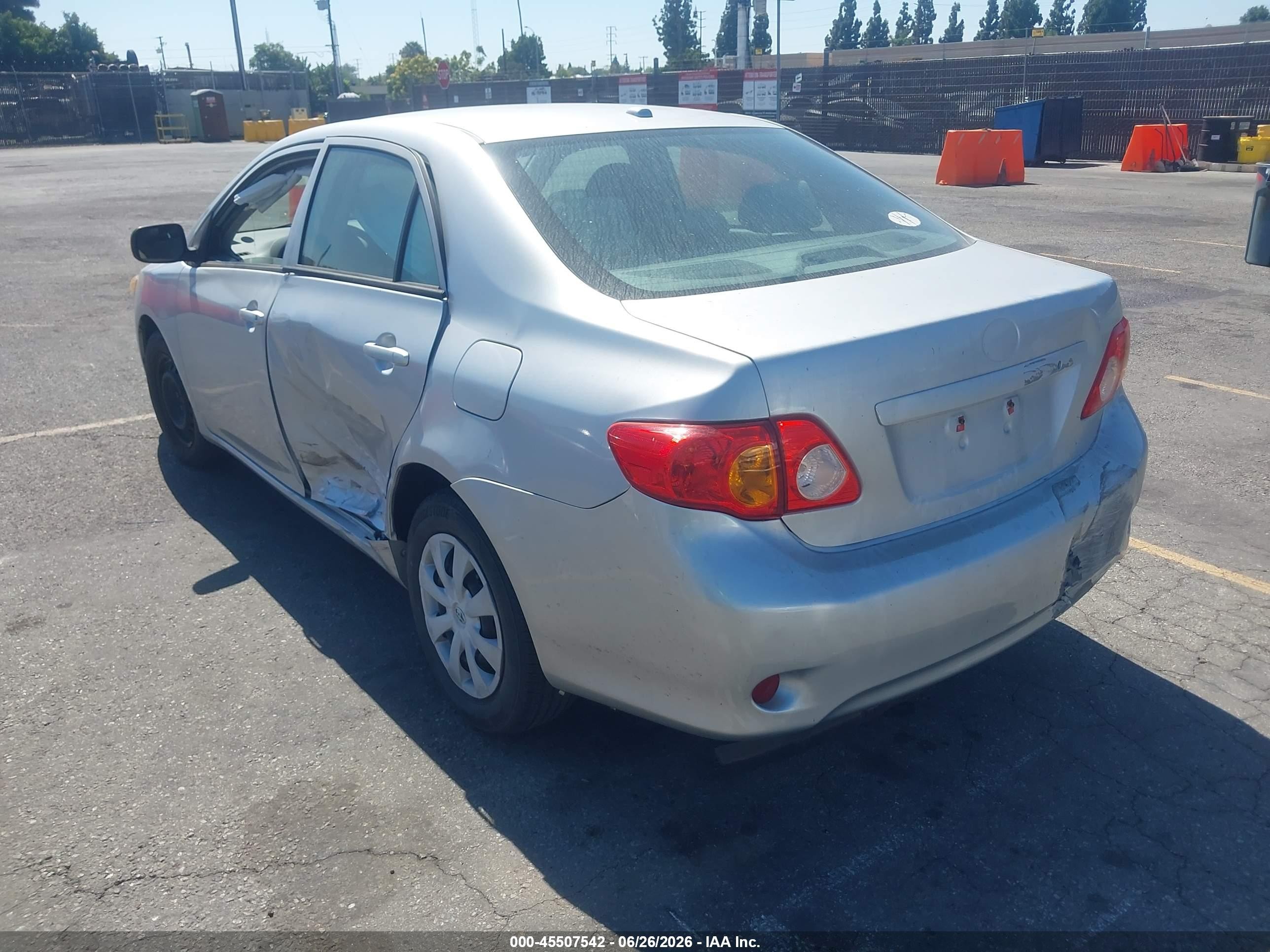 2010 Toyota Corolla   Silver vin: 1NXBU4EE3AZ223583