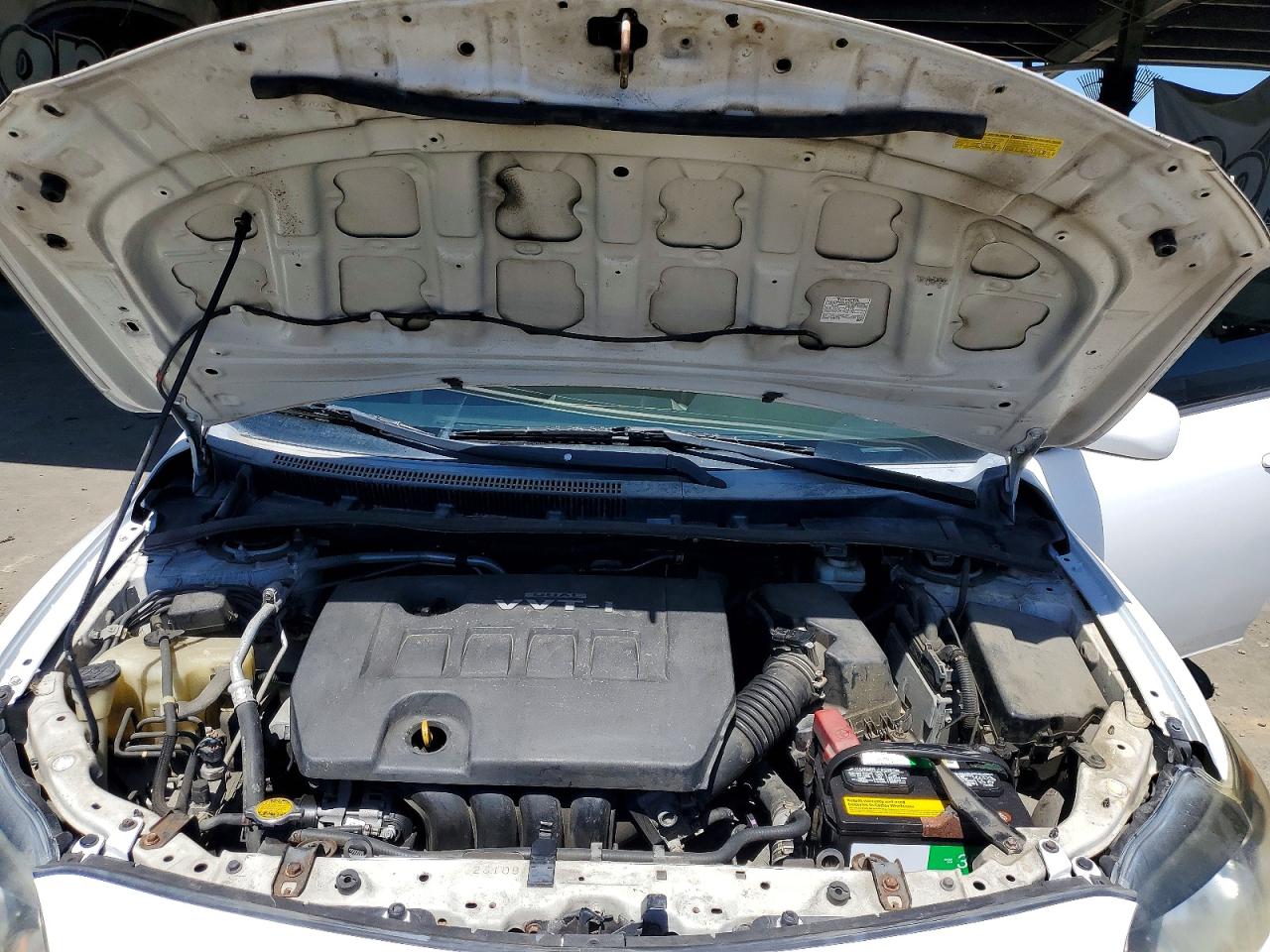 2010 Toyota Corolla S White vin: 1NXBU4EE3AZ225110