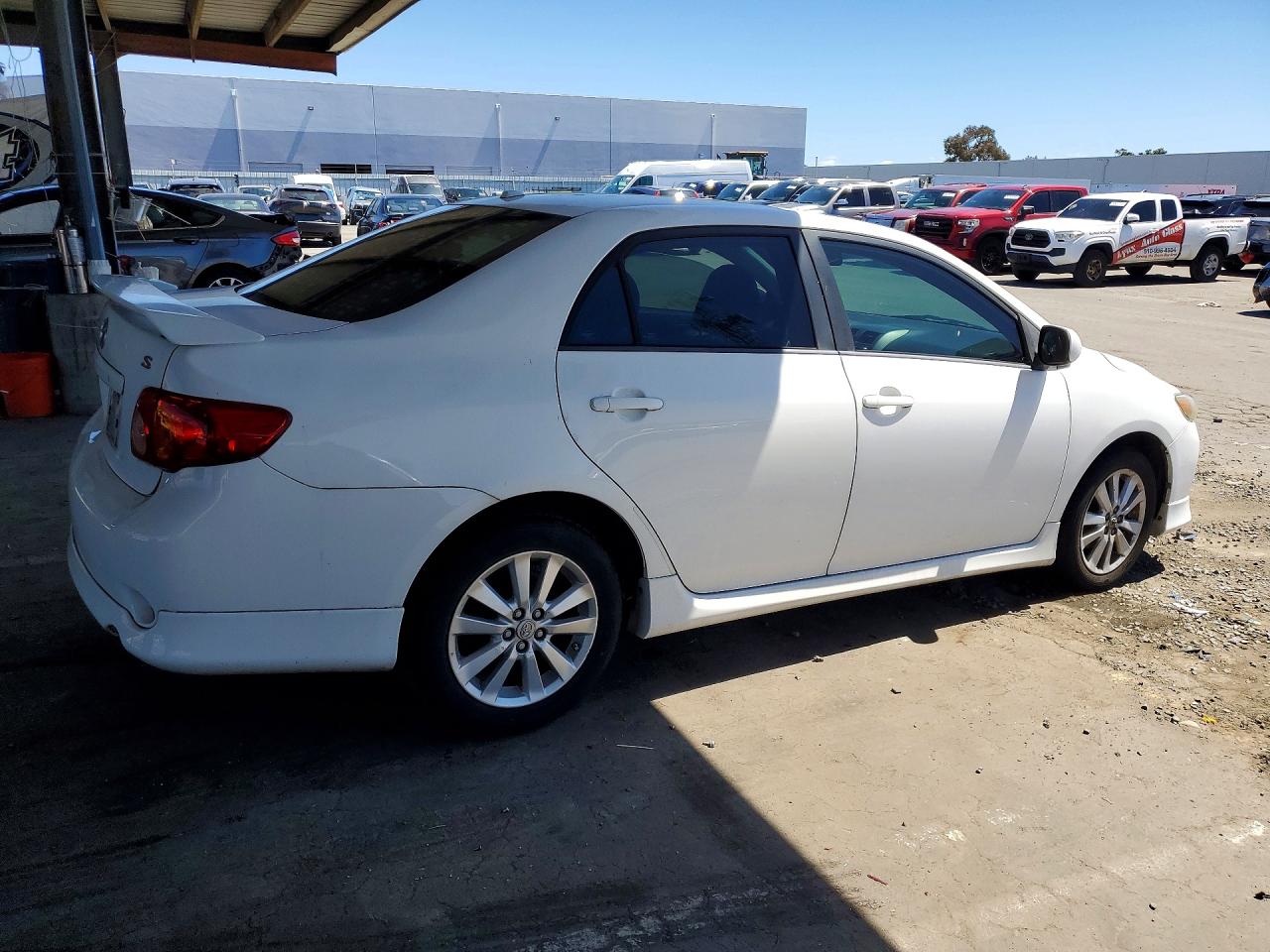 2010 Toyota Corolla S White vin: 1NXBU4EE3AZ225110