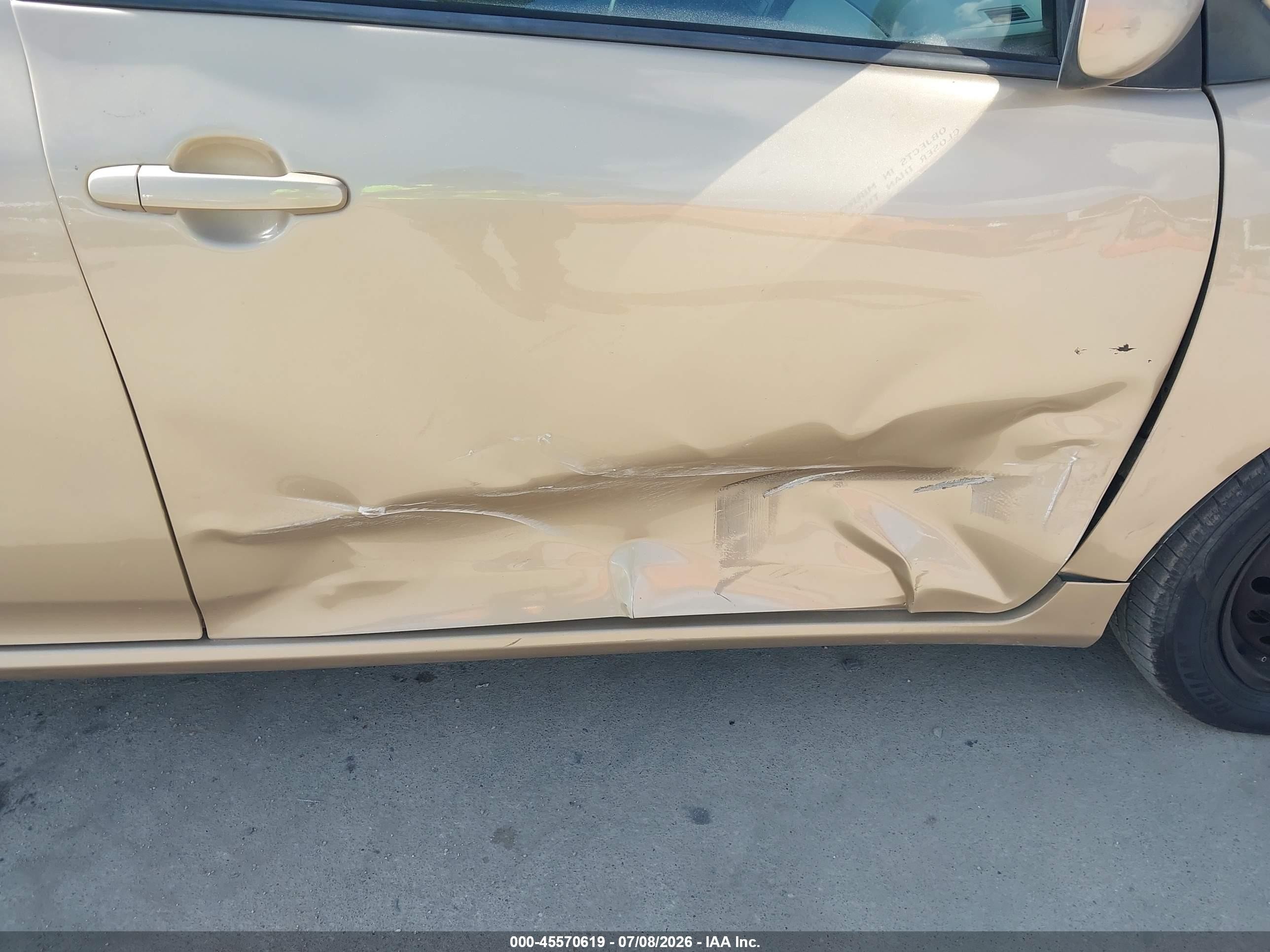 2010 Toyota Corolla Le Gold vin: 1NXBU4EE3AZ247706