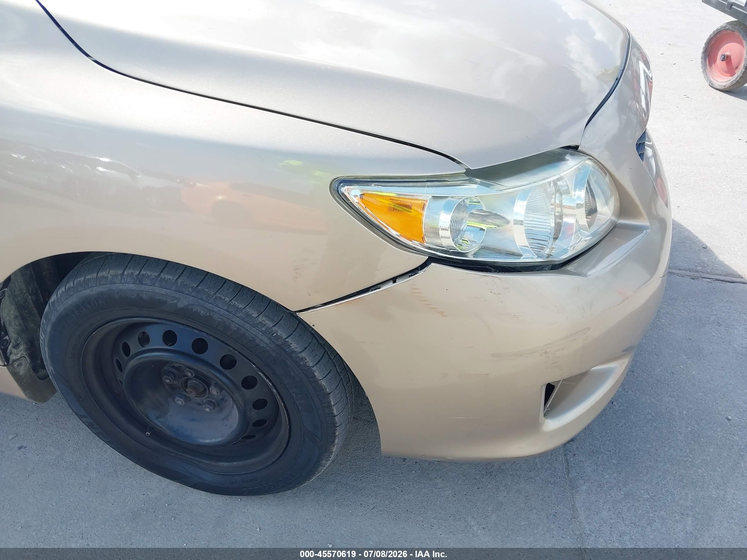 2010 Toyota Corolla Le Gold vin: 1NXBU4EE3AZ247706