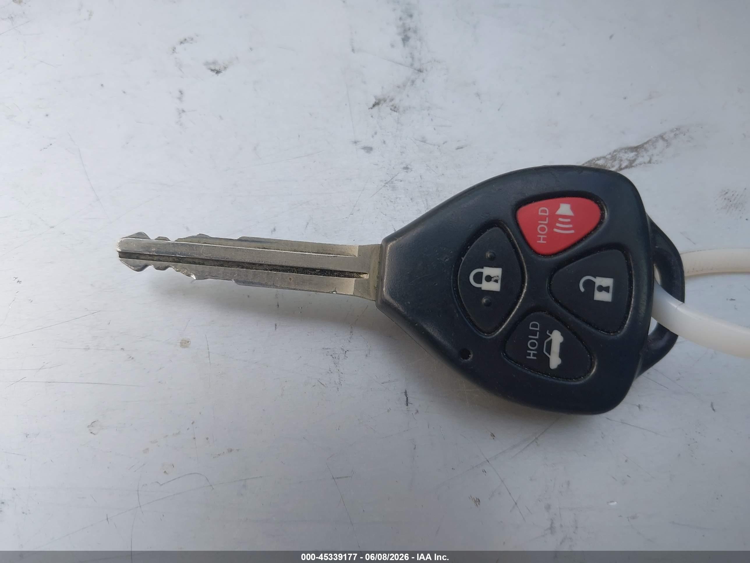 2010 Toyota Corolla Le Красный vin: 1NXBU4EE3AZ250492