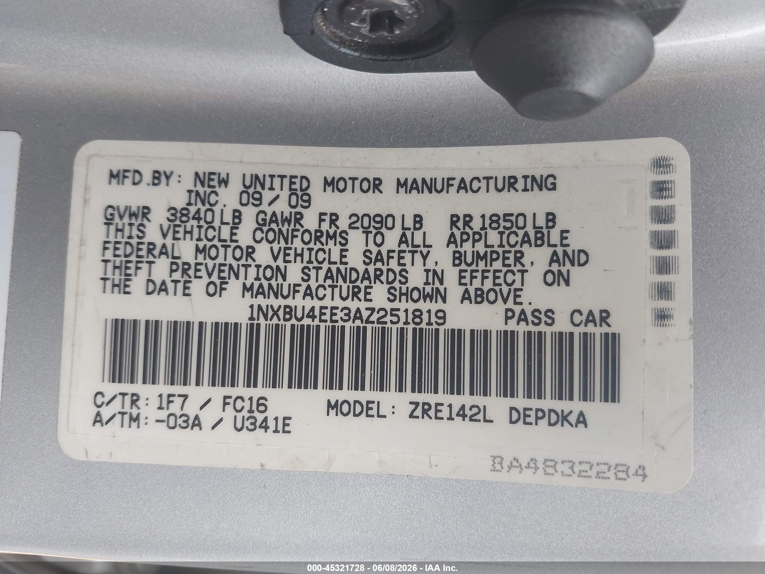 2010 Toyota Corolla Le Серебряный vin: 1NXBU4EE3AZ251819
