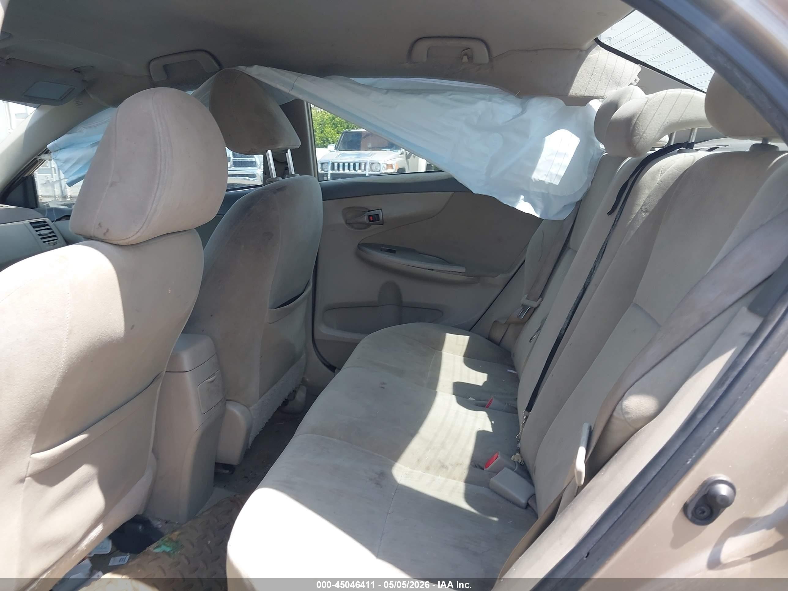 2010 Toyota Corolla Le Gold vin: 1NXBU4EE3AZ270726