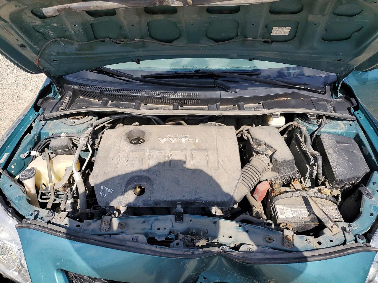 2010 Toyota Corolla Le Green vin: 1NXBU4EE3AZ272735
