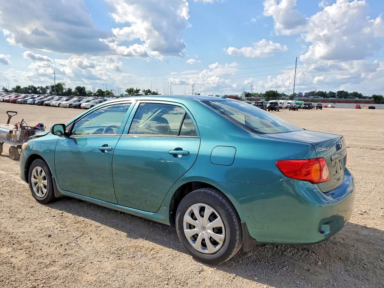 2010 Toyota Corolla Le Green vin: 1NXBU4EE3AZ272735