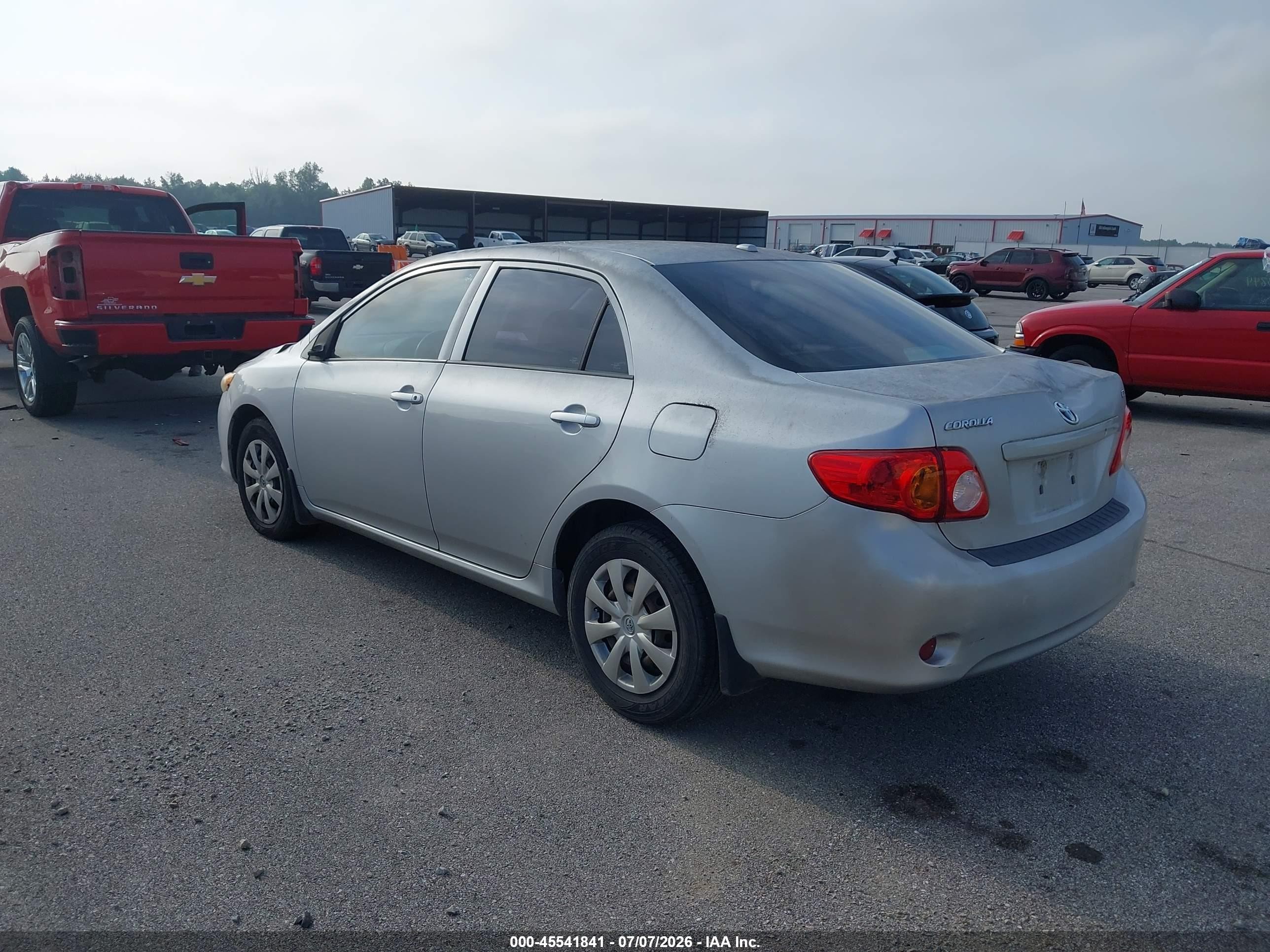 2010 Toyota Corolla Le Silver vin: 1NXBU4EE3AZ275974