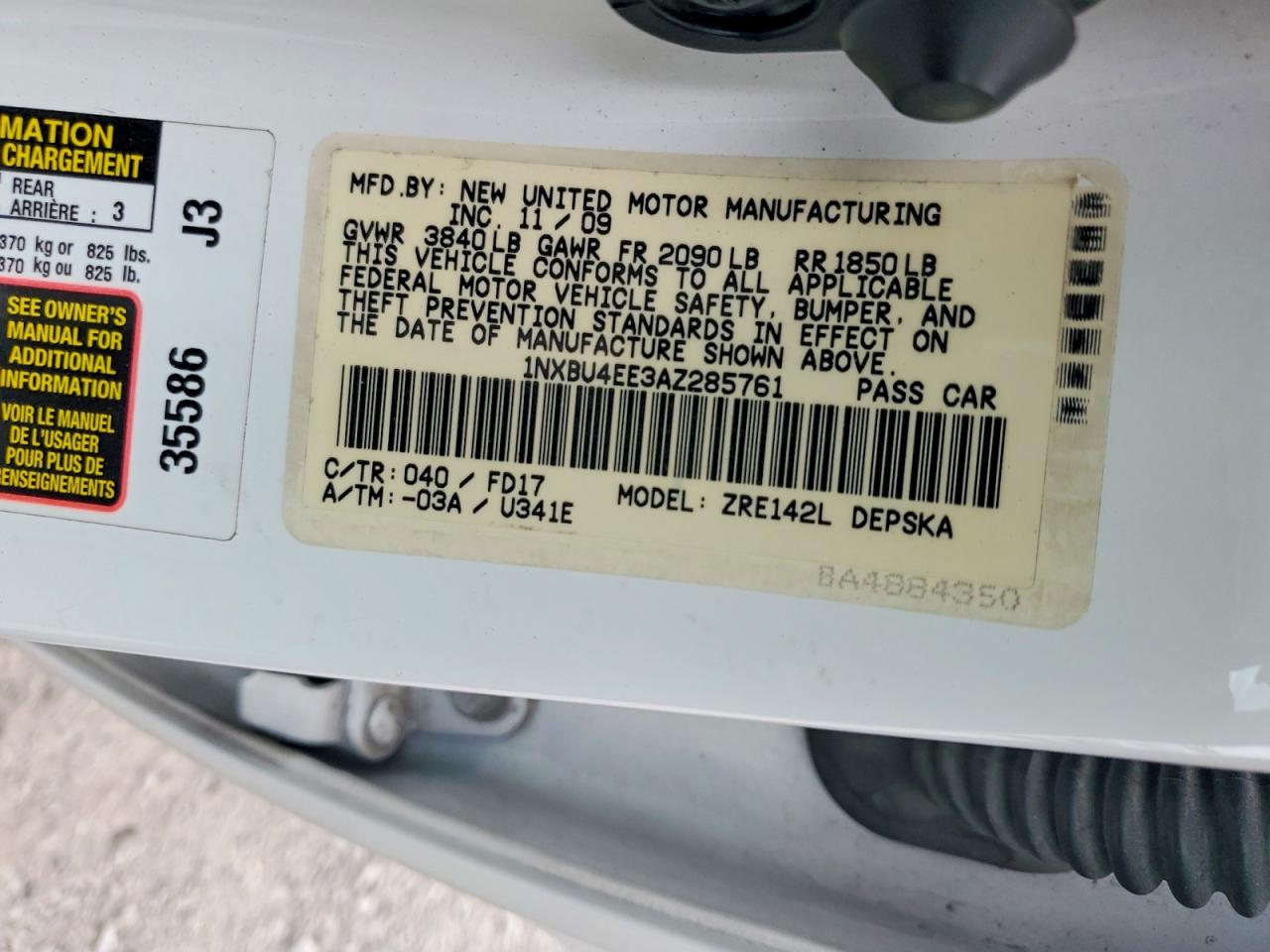 2010 Toyota Coralla White vin: 1NXBU4EE3AZ285761