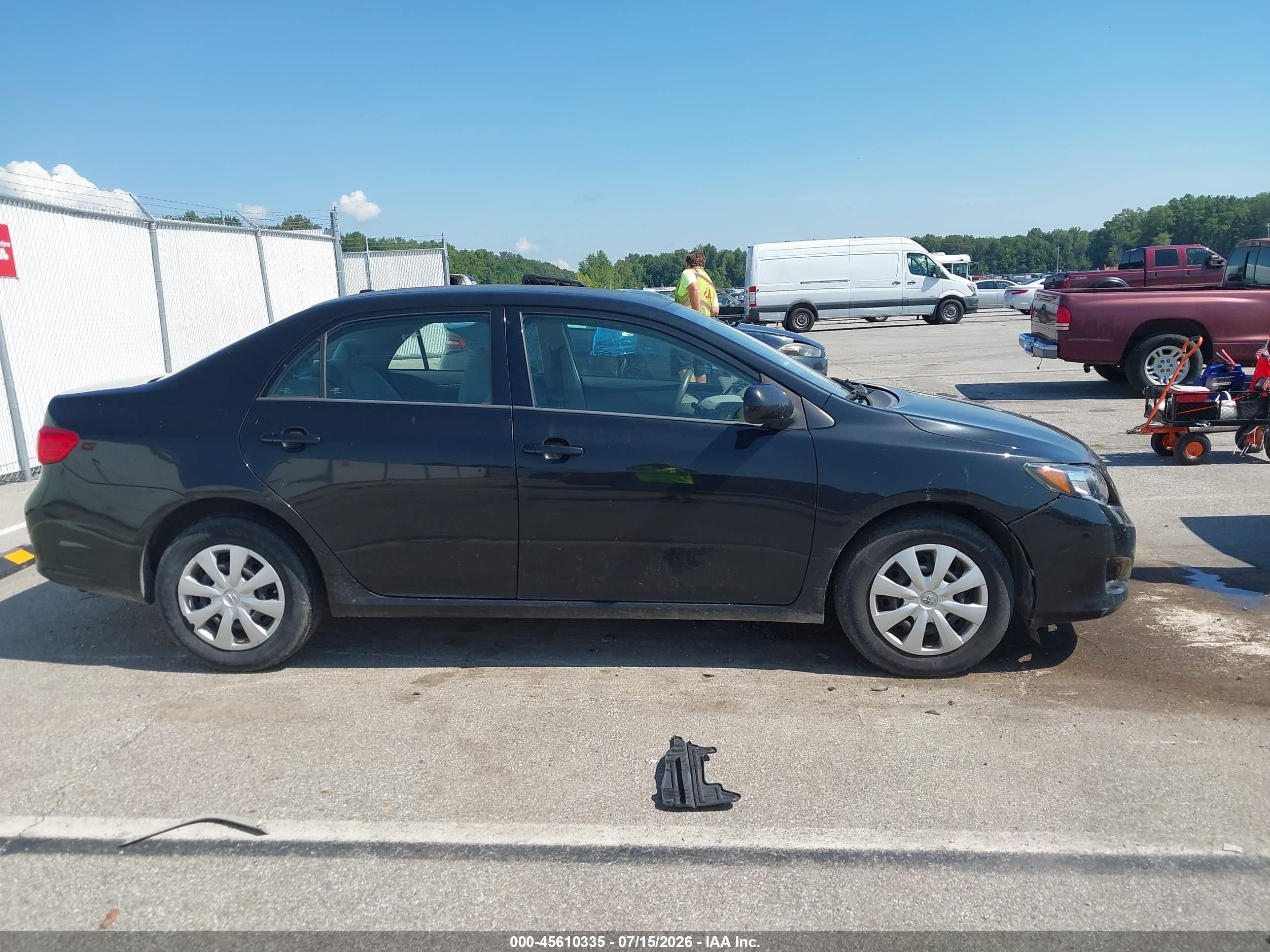 2010 Toyota Corolla Le Black vin: 1NXBU4EE3AZ287154