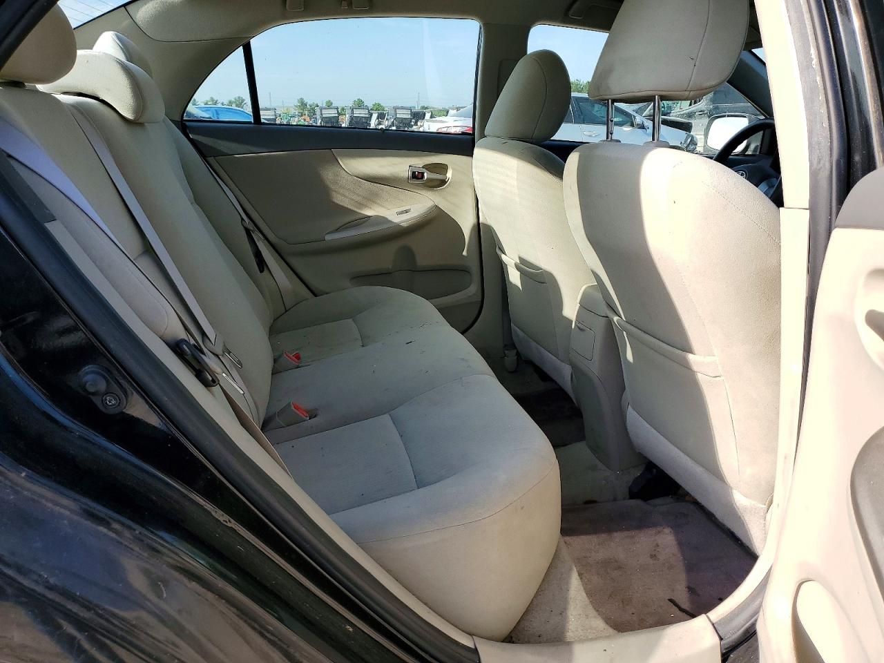 2010 Toyota Corolla Le Black vin: 1NXBU4EE3AZ293049